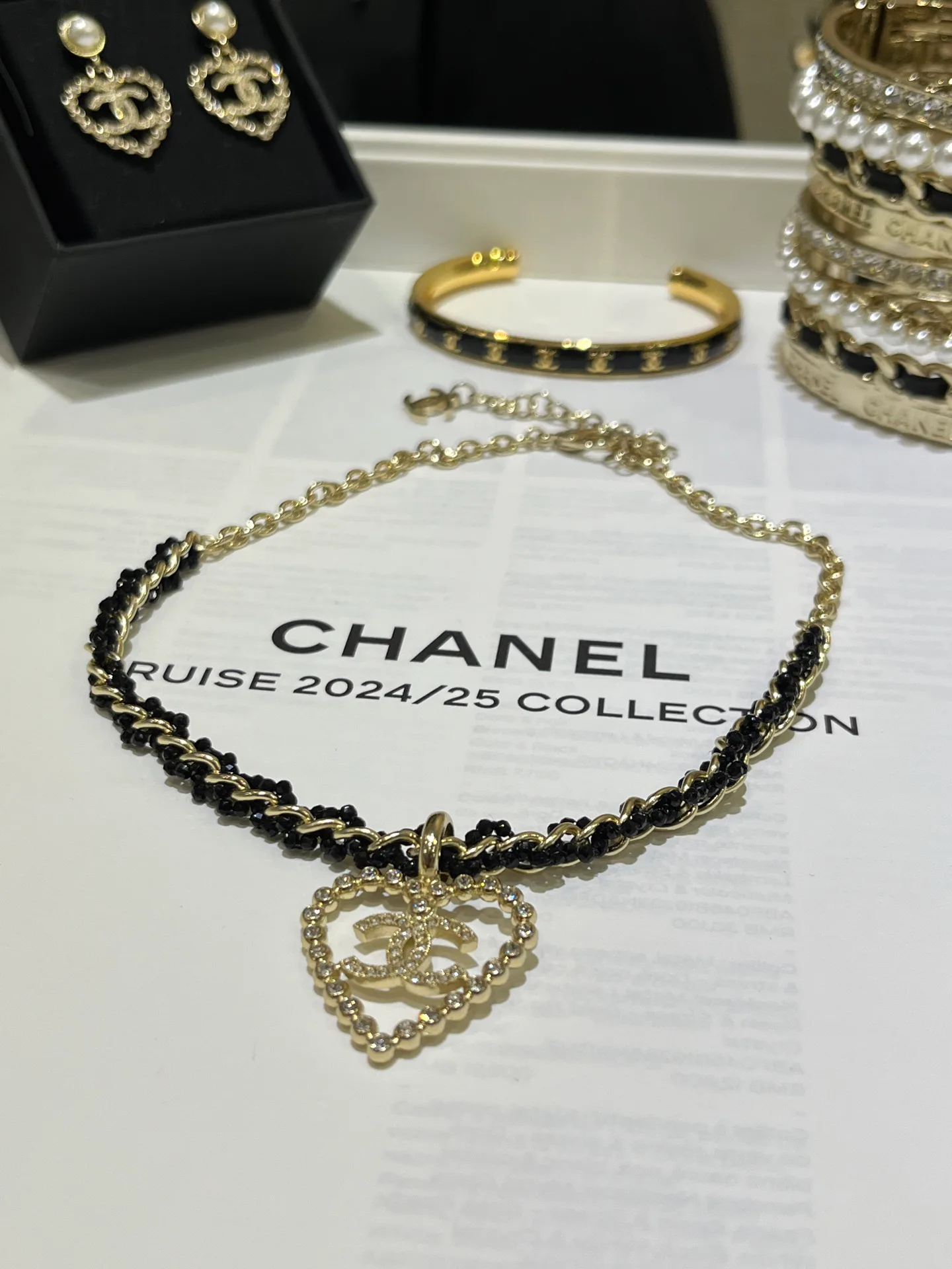 Бижутерия Chanel 17645