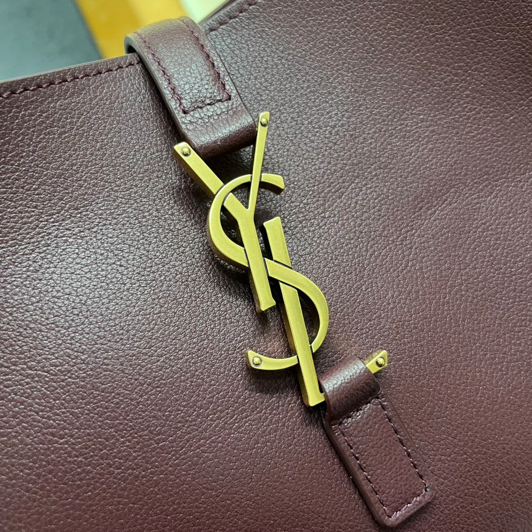 Сумки На Ремне Женские Saint Laurent 143666