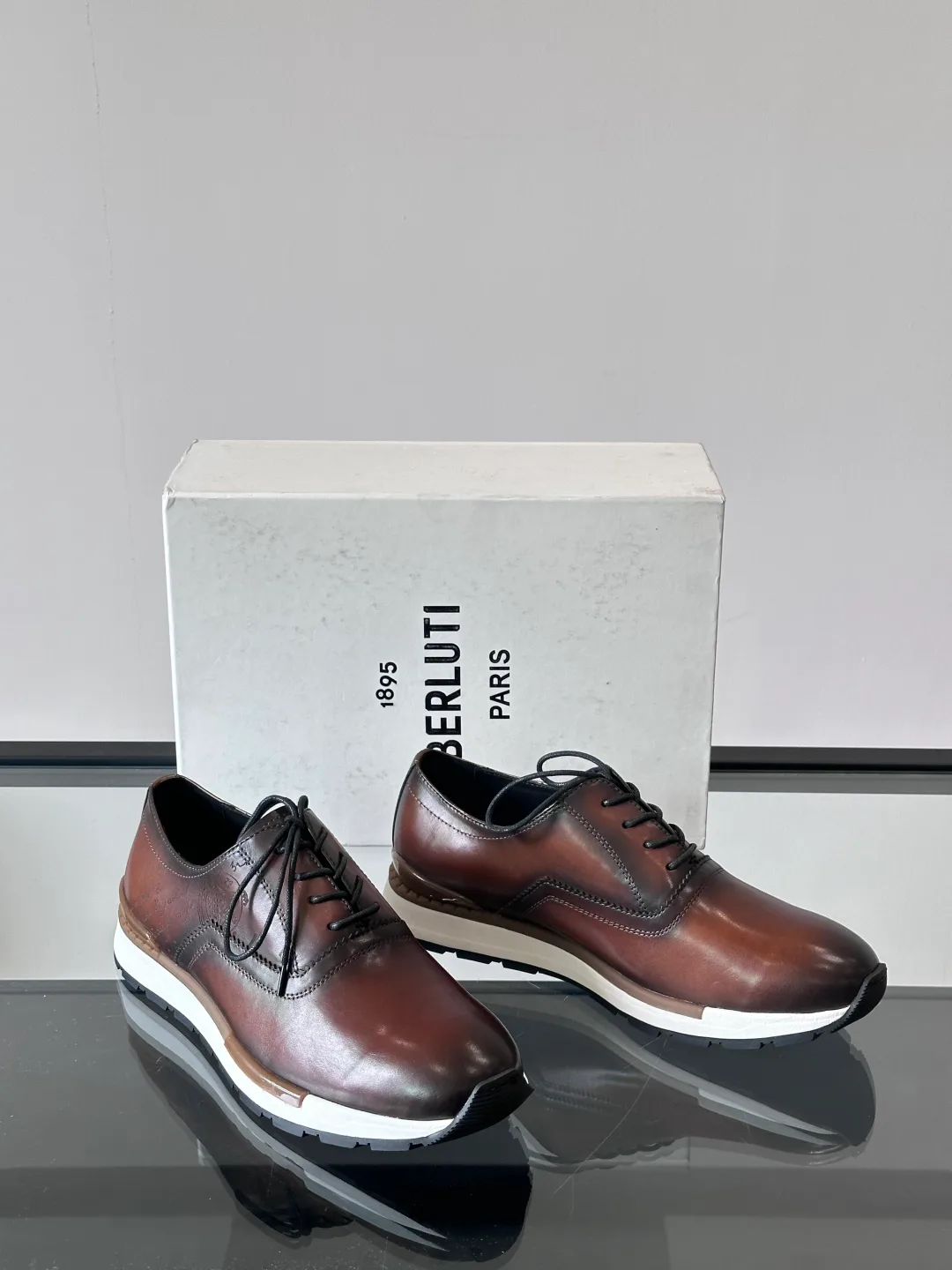 Кроссовки Мужские Berluti 28192