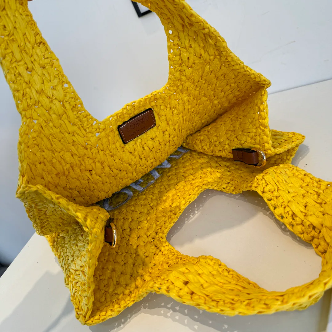 Классические Сумки Женские Loewe 11689299