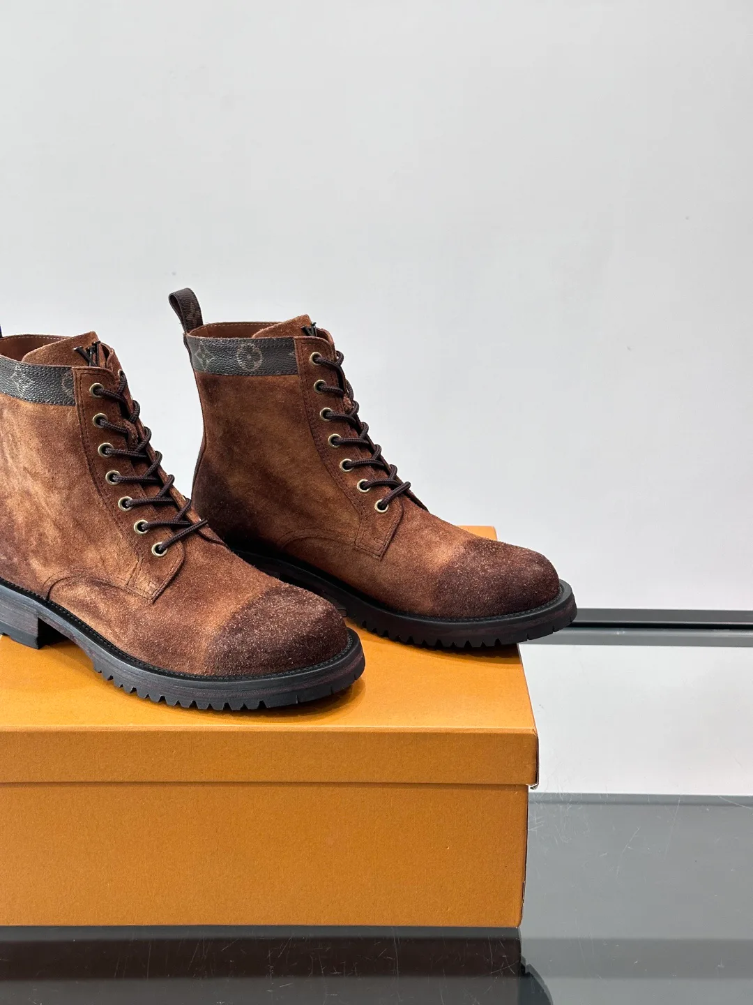 Ботинки Мужские Louis Vuitton 955868