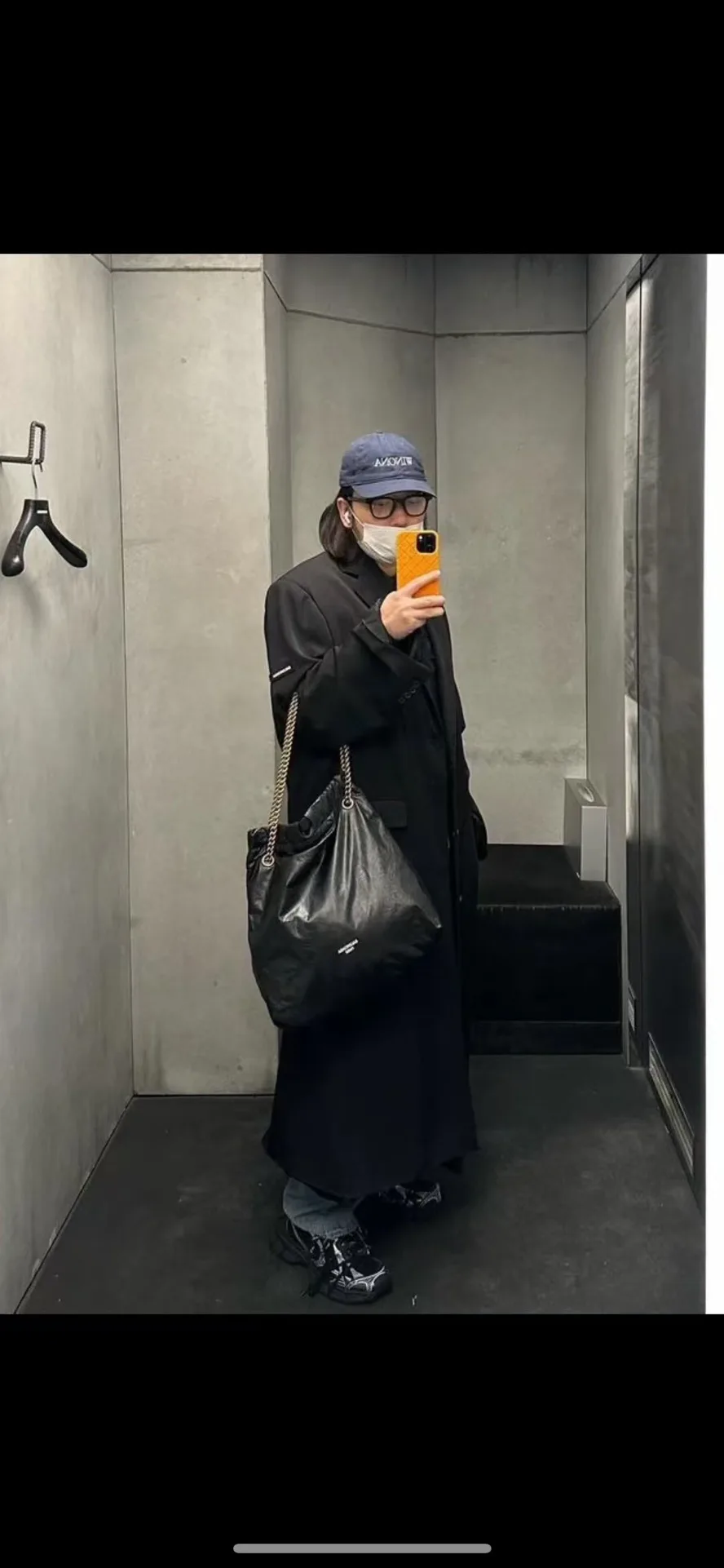 Сумки На Ремне Женские Balenciaga 9104886