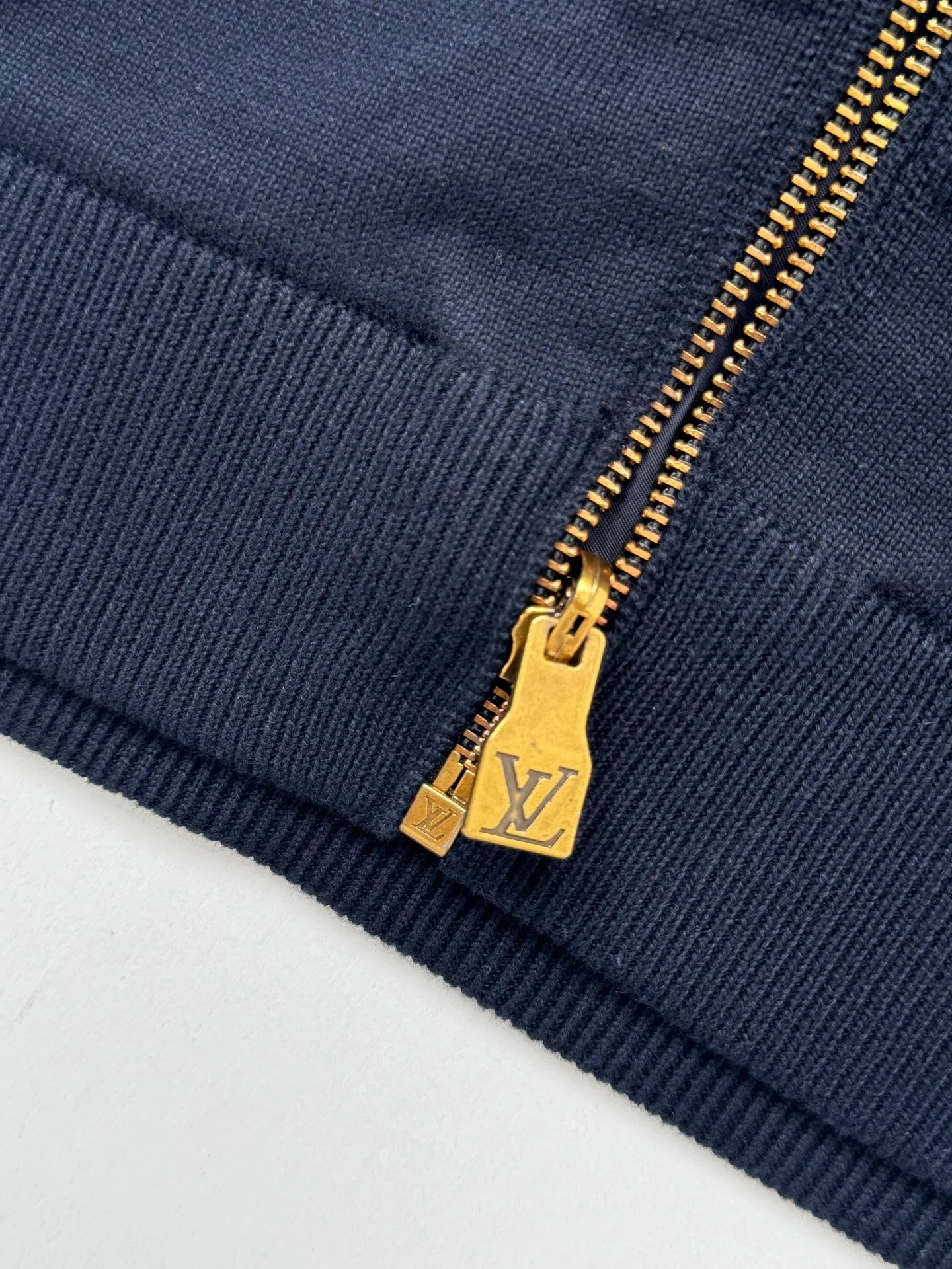 Куртки И Пуховики Мужские Louis Vuitton 17585861