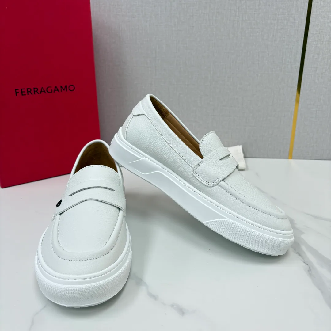 Лоферы И Мокасины Женские Salvatore Ferragamo 17936403
