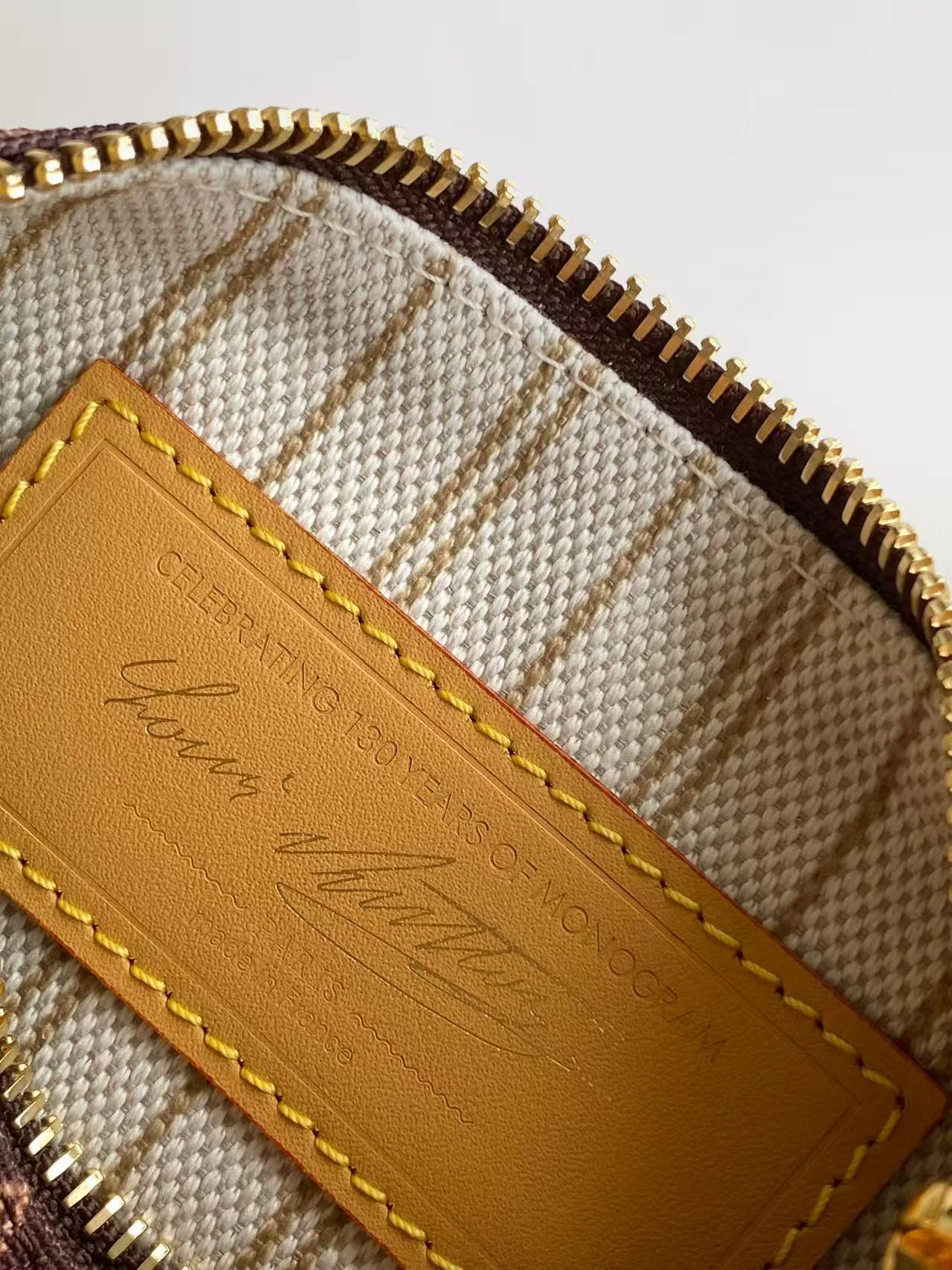 Сумки На Ремне Женские Louis Vuitton 903193