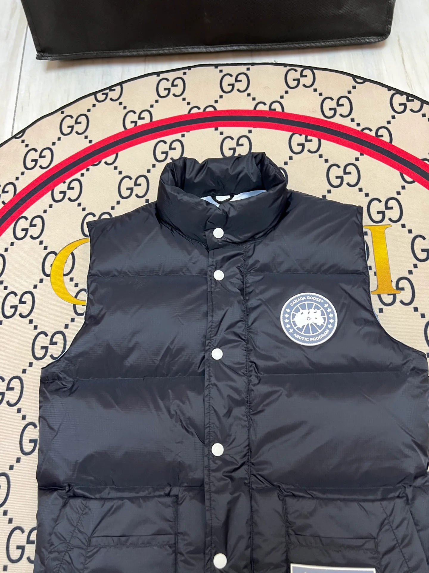 Жилеты Женские Canada Goose 1294397