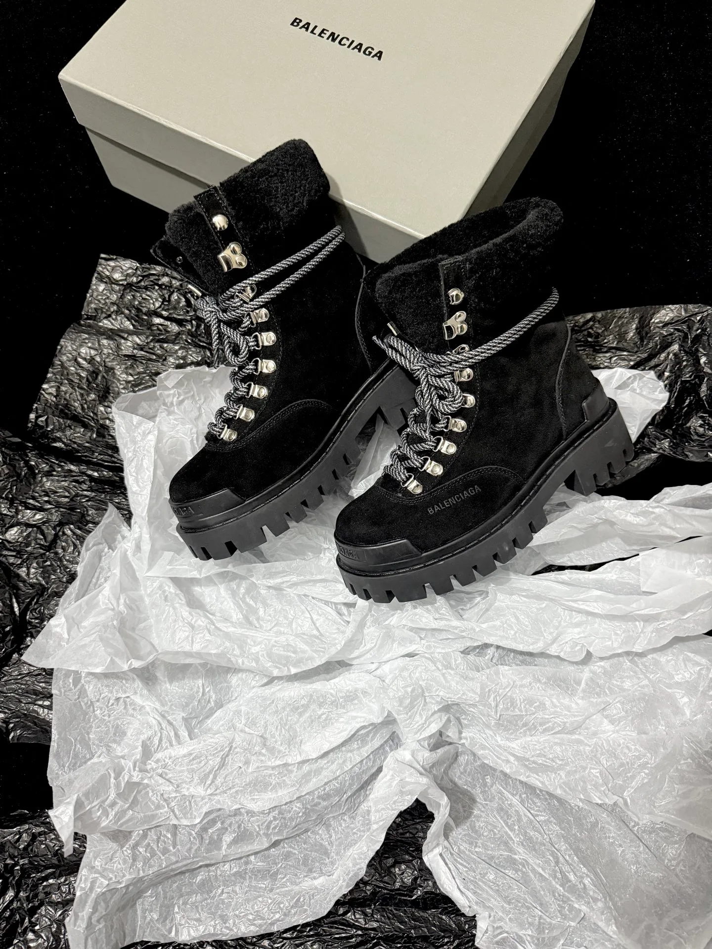 Ботинки Женские Balenciaga 18712043