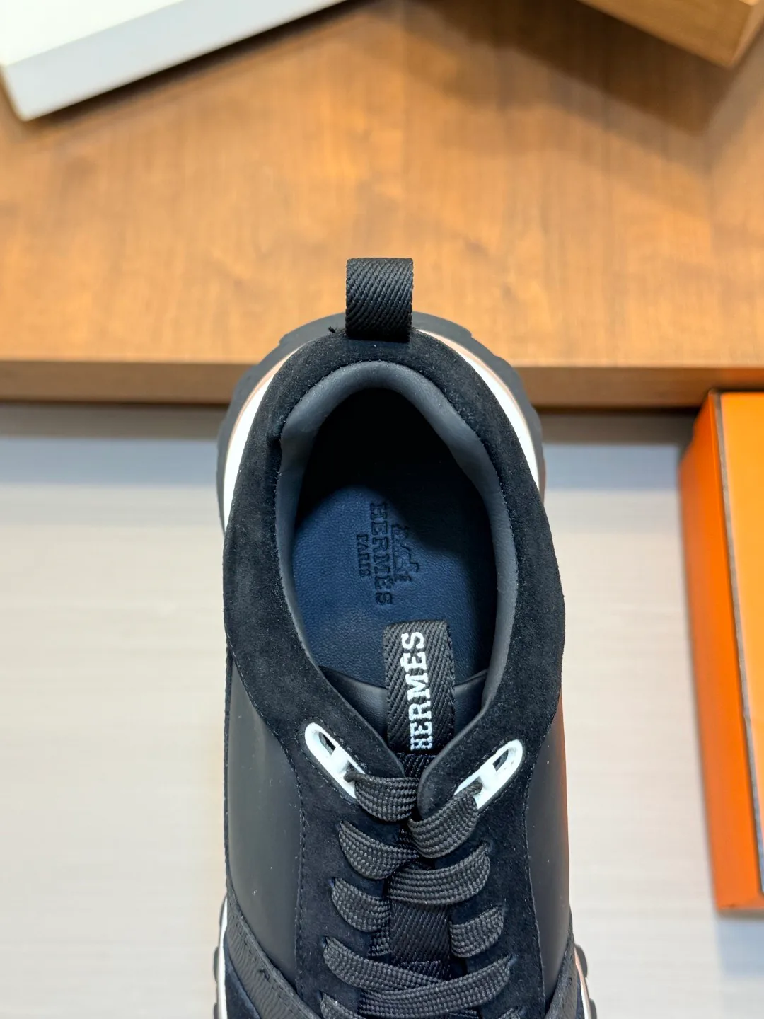 Кроссовки Мужские Hermes 18055241