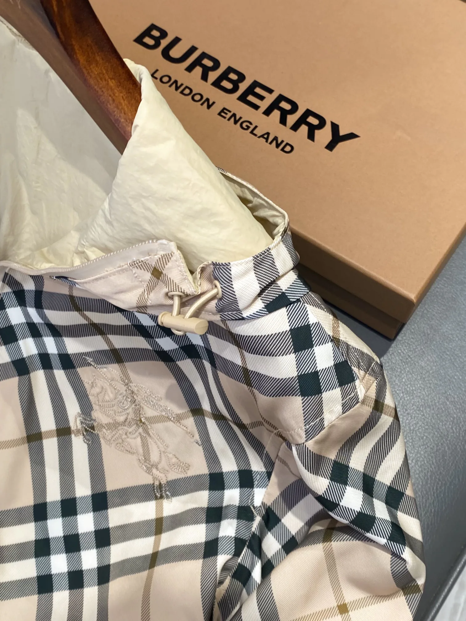 Куртки И Пуховики Мужские Burberry 13433005