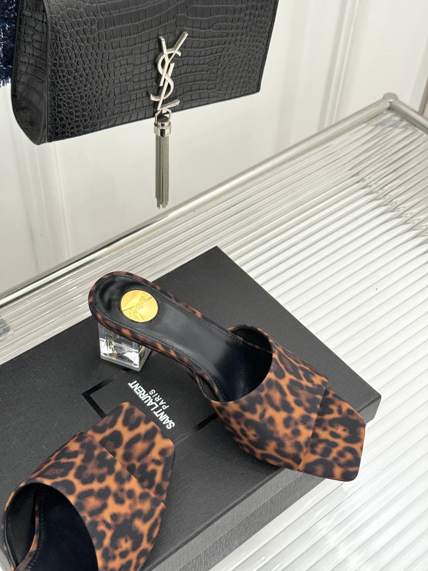 Босоножки Женские Saint Laurent 17024883