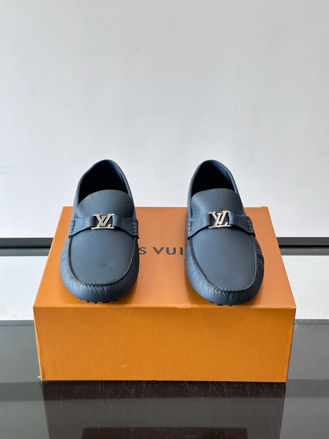 Лоферы И Туфли Мужские Louis Vuitton 17646134