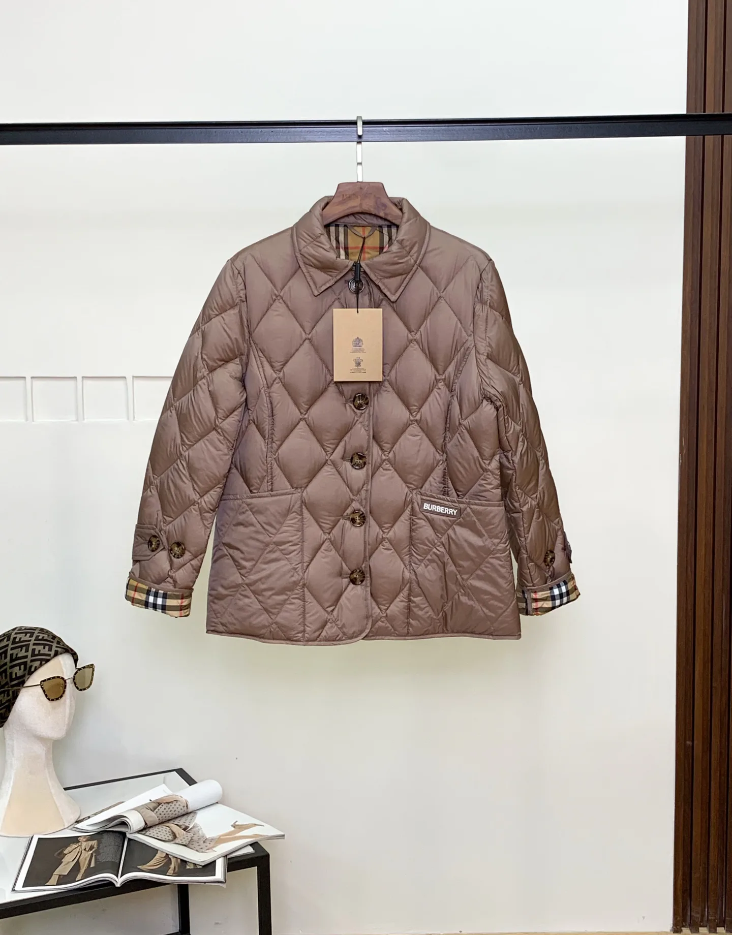 Куртки И Пуховики Женские Burberry 1112341