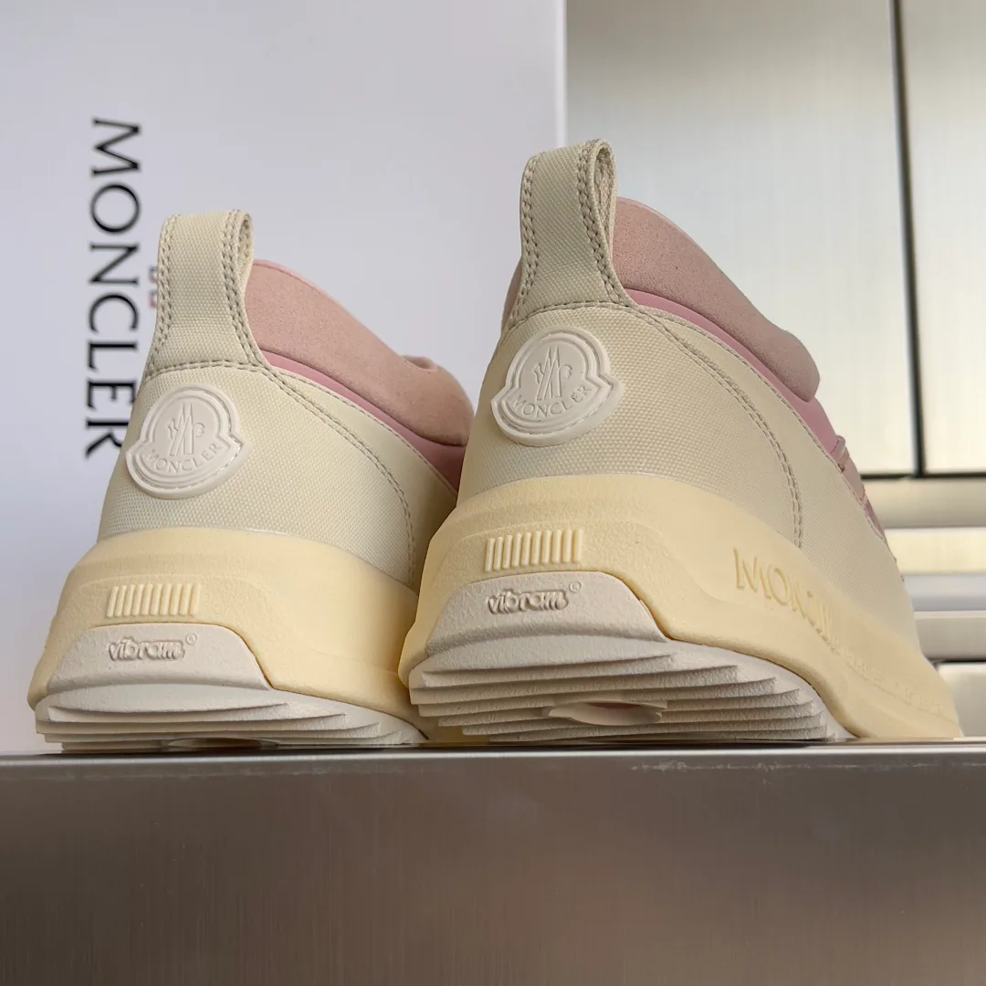 Кроссовки Женские Moncler 2093295