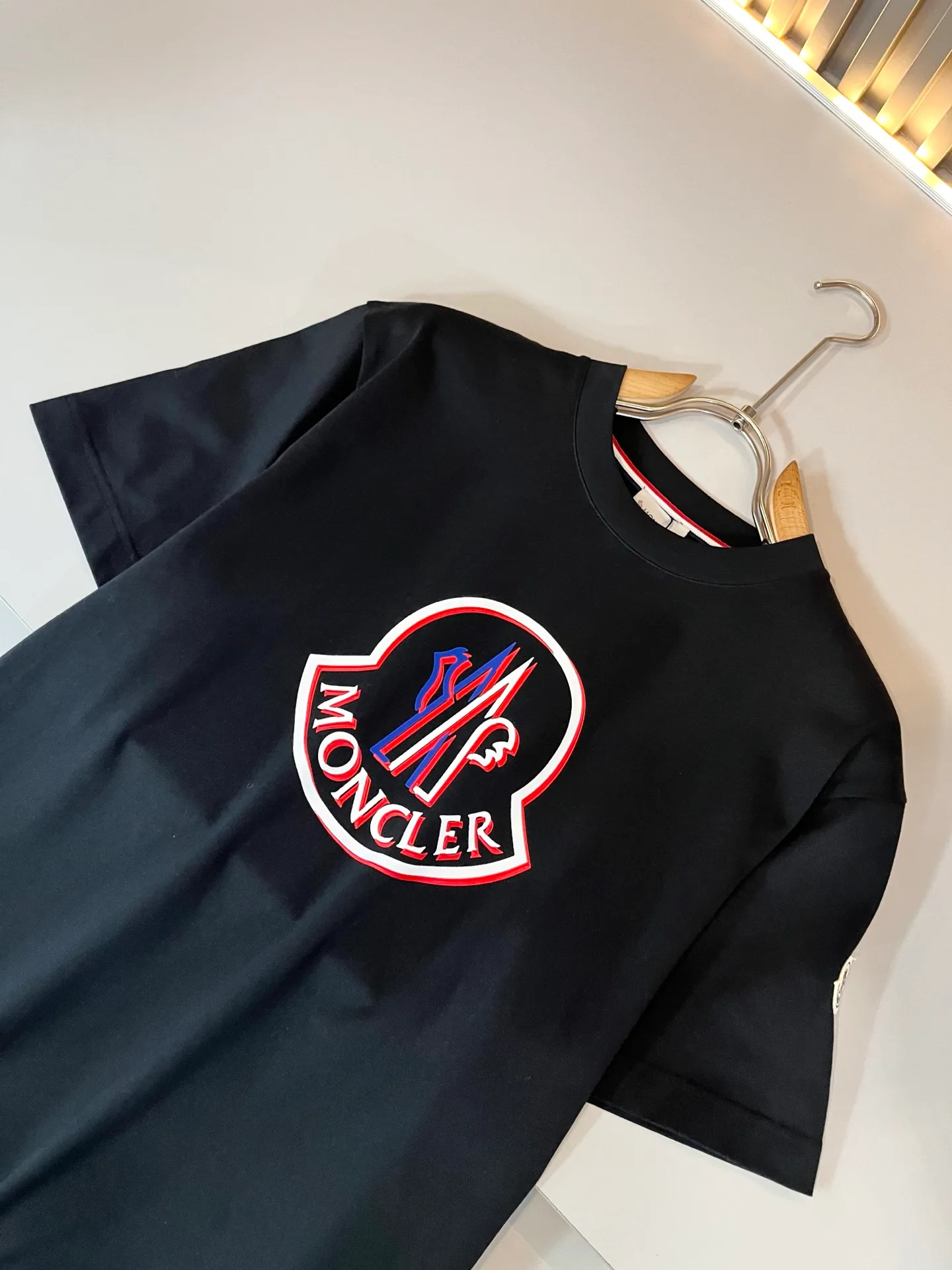 Футболки Женские Moncler 10242303