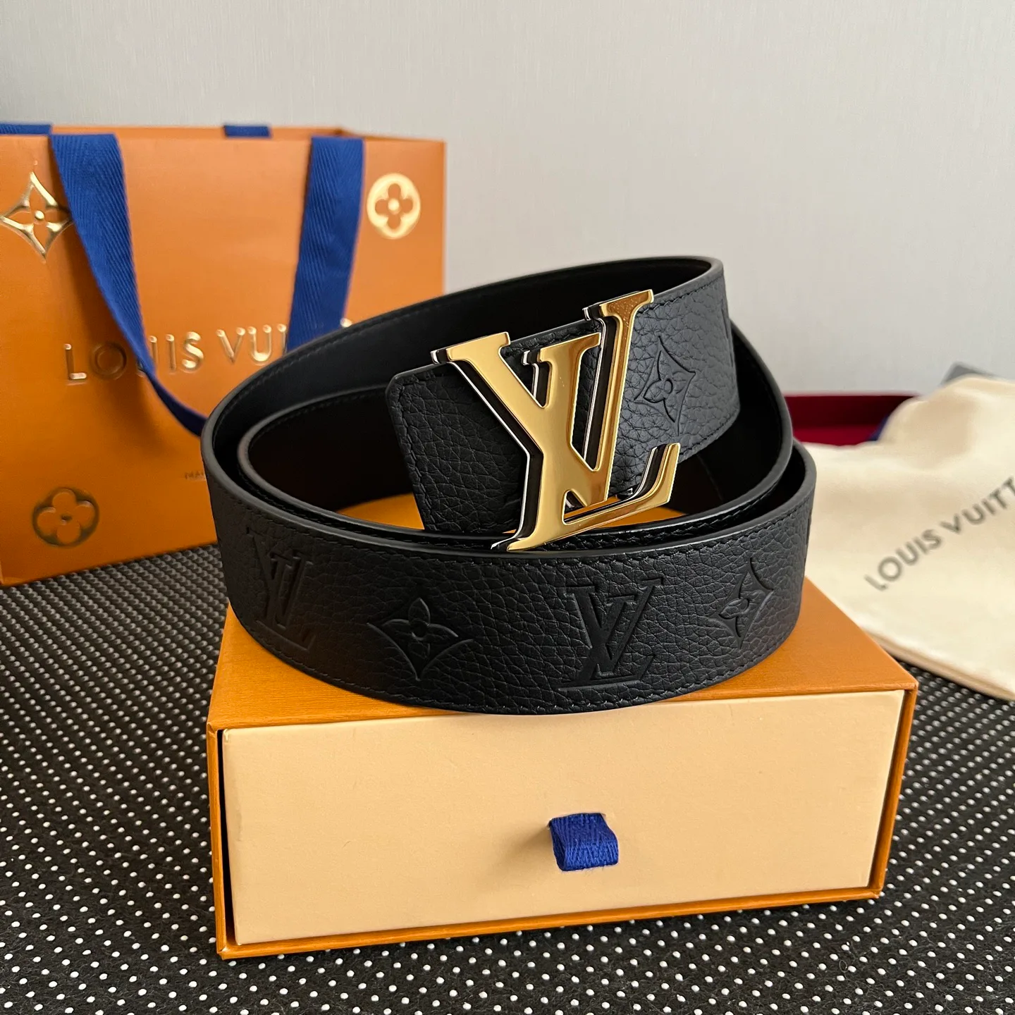 Ремни Louis Vuitton 365777