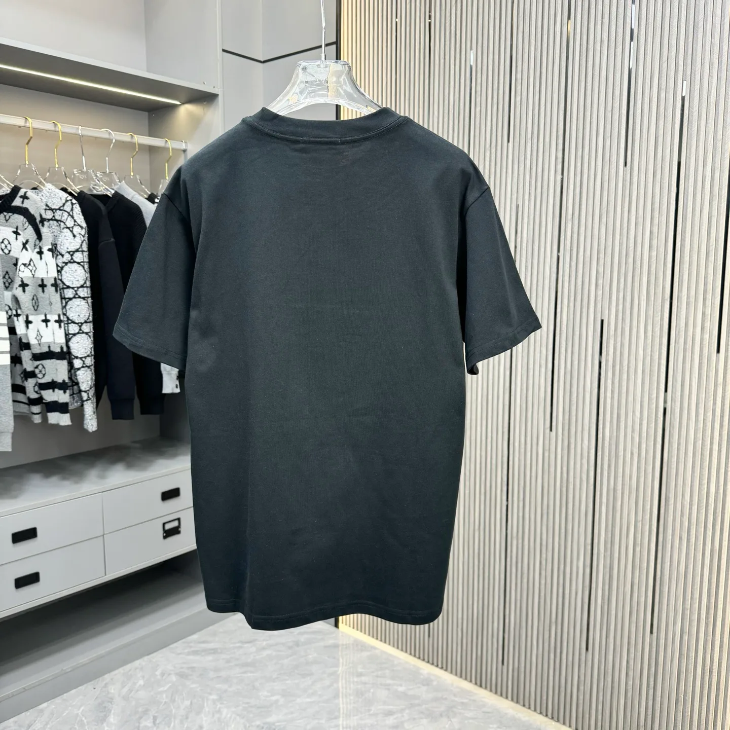 Футболки Женские Prada 1887621