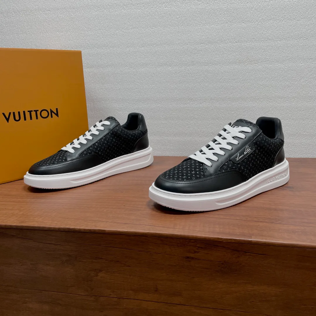 Кроссовки Мужские Louis Vuitton 18000613