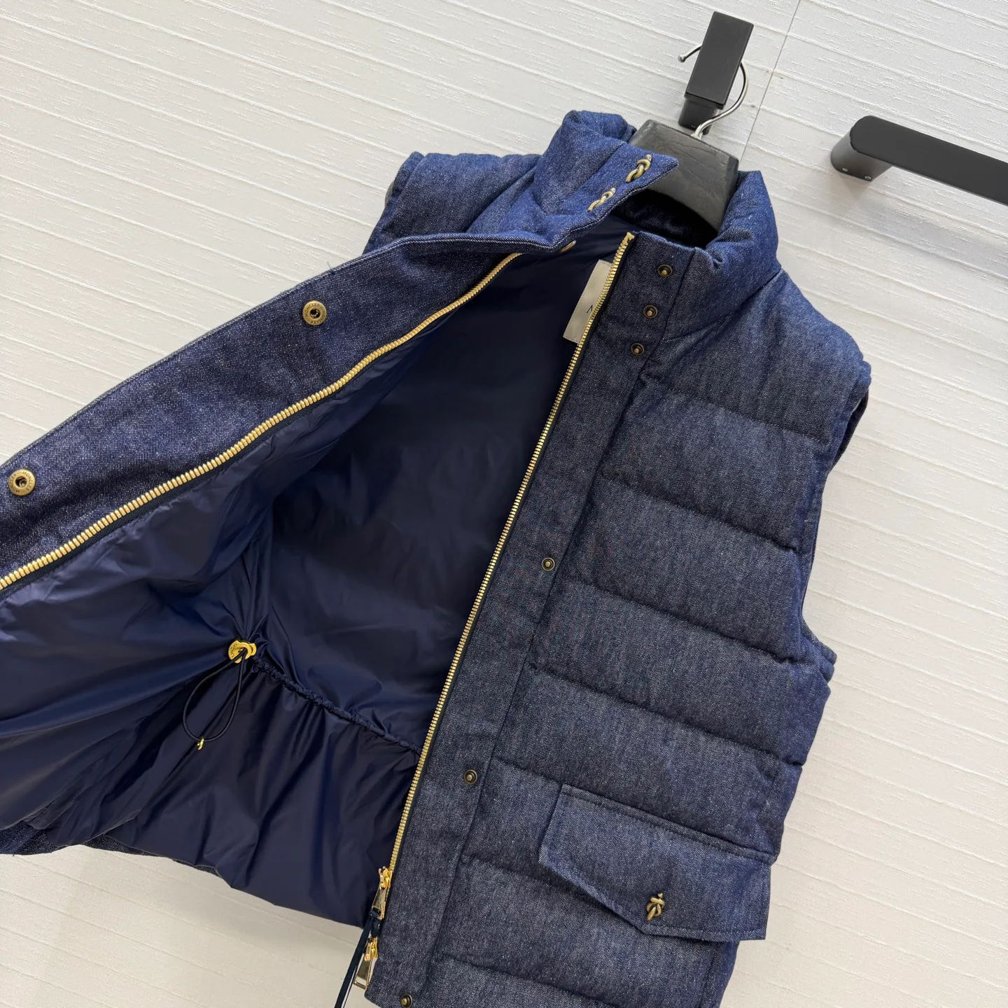 Жилеты Женские Moncler 18710899