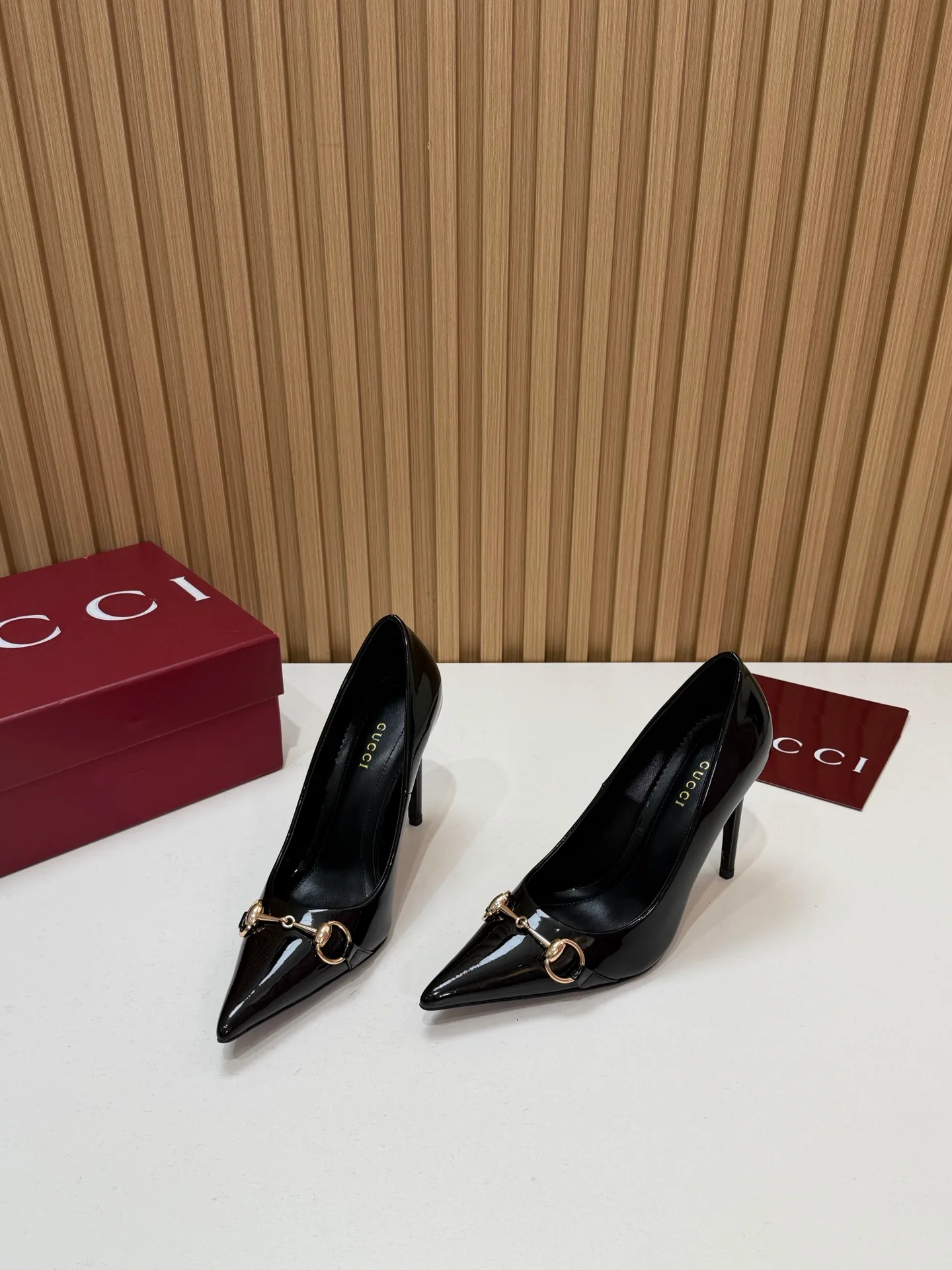 Туфли Женские Gucci 18245470