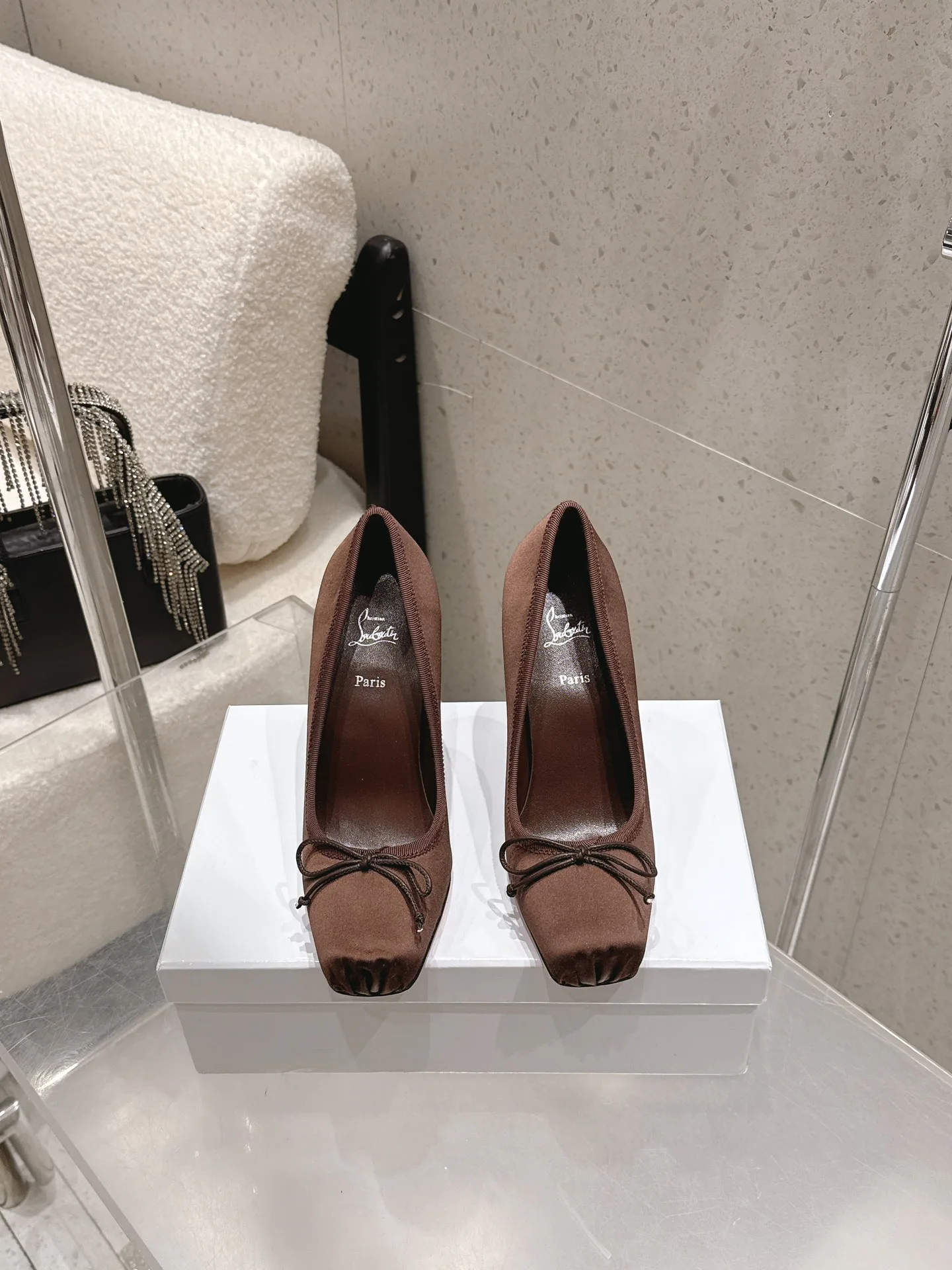 Туфли Женские Christian Louboutin 13078784