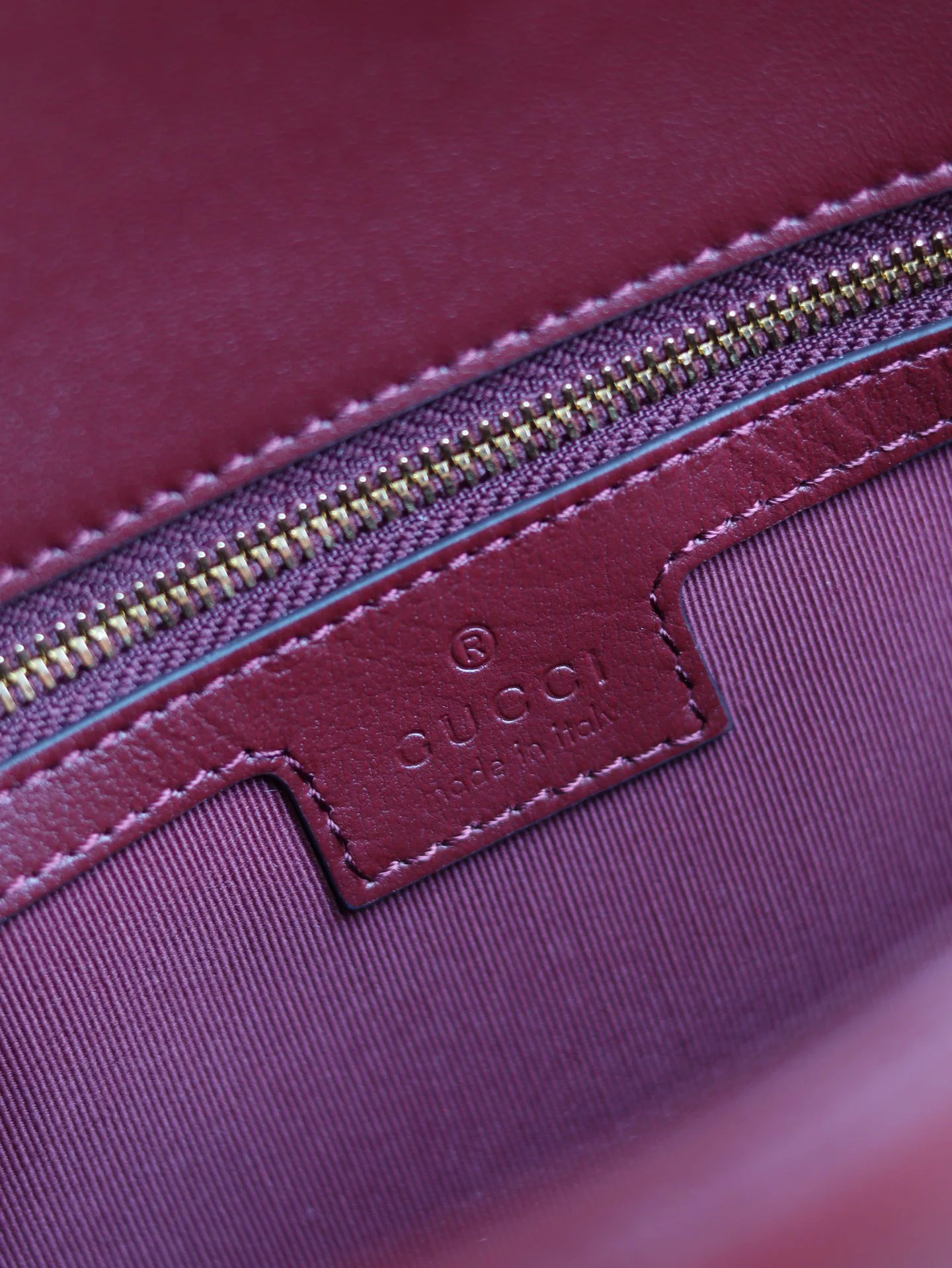 Классические Сумки Женские Gucci 12721373