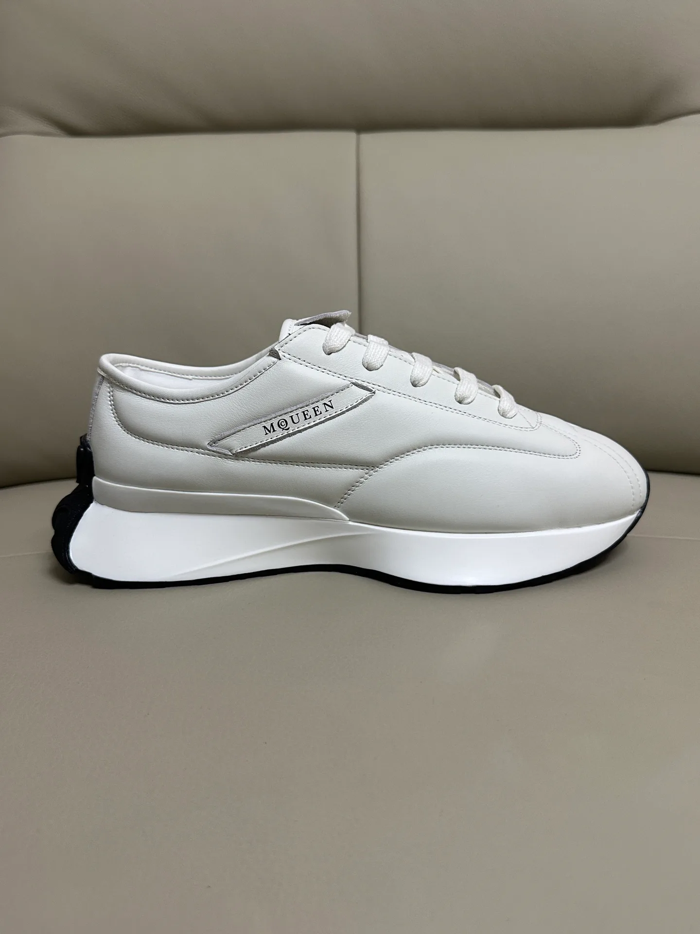 Кроссовки Женские Alexander Mcqueen 18465143
