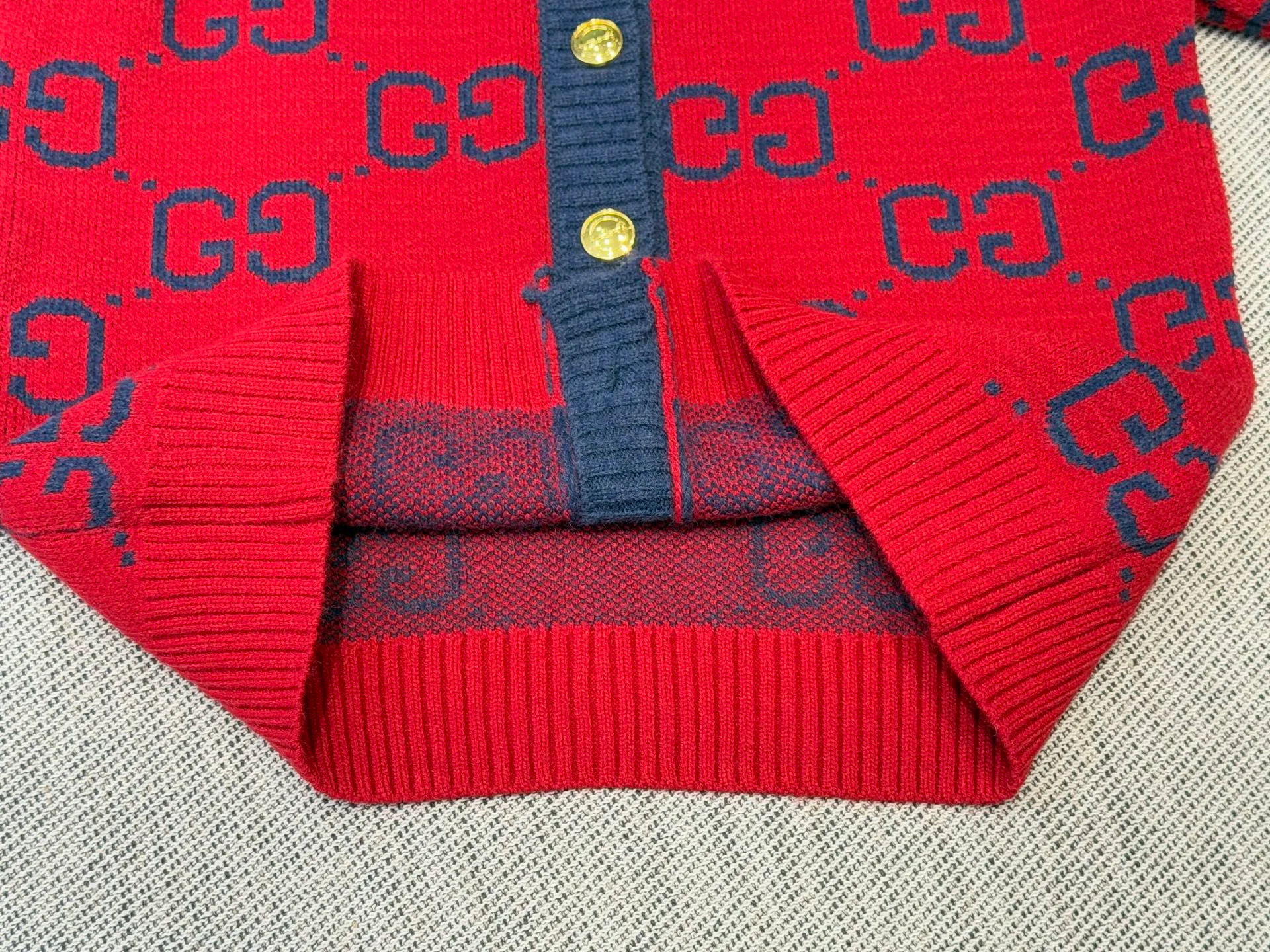 Джемперы И Свитеры Женские Gucci 3800634