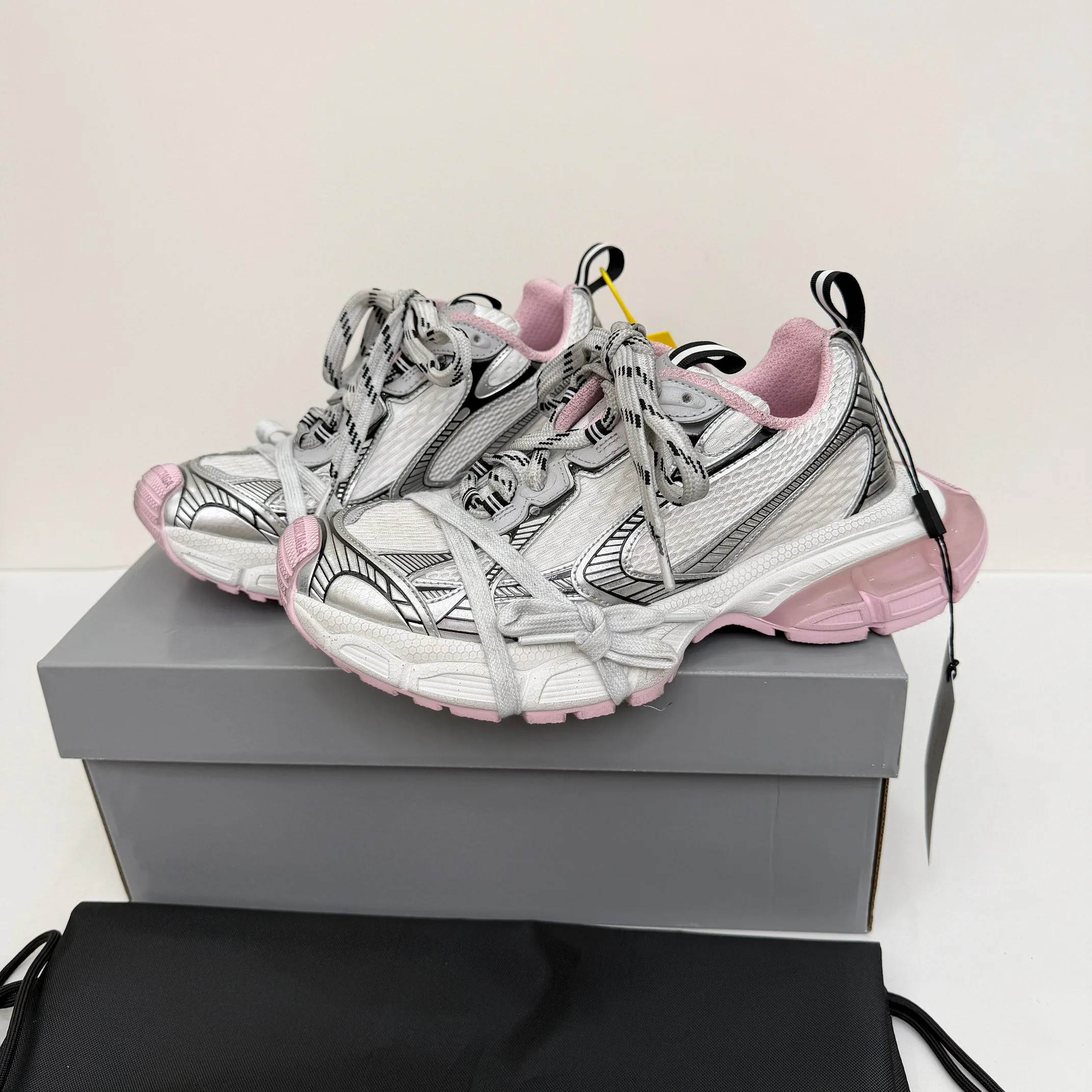 Кроссовки Женские Balenciaga 6239925