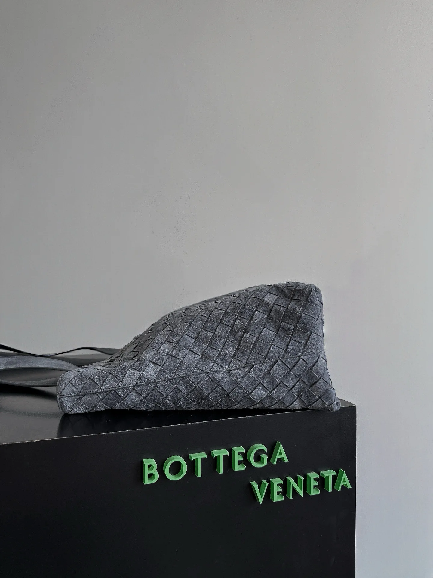 Классические Сумки Женские Bottega Veneta 17533356