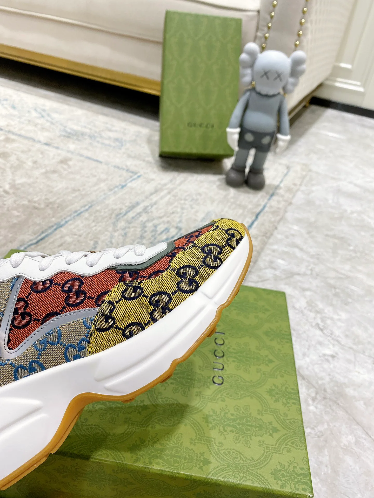 Кроссовки Женские Gucci 375819