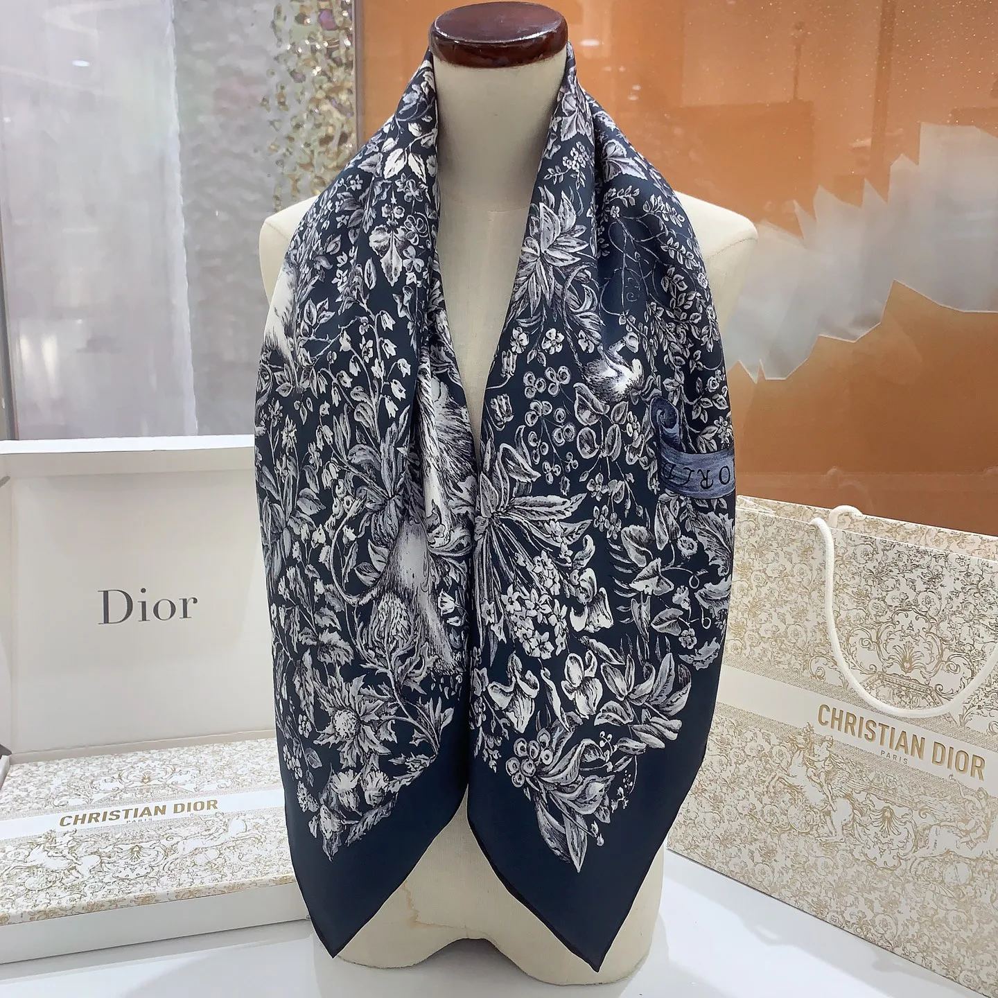 Шарфы Christian Dior 21891