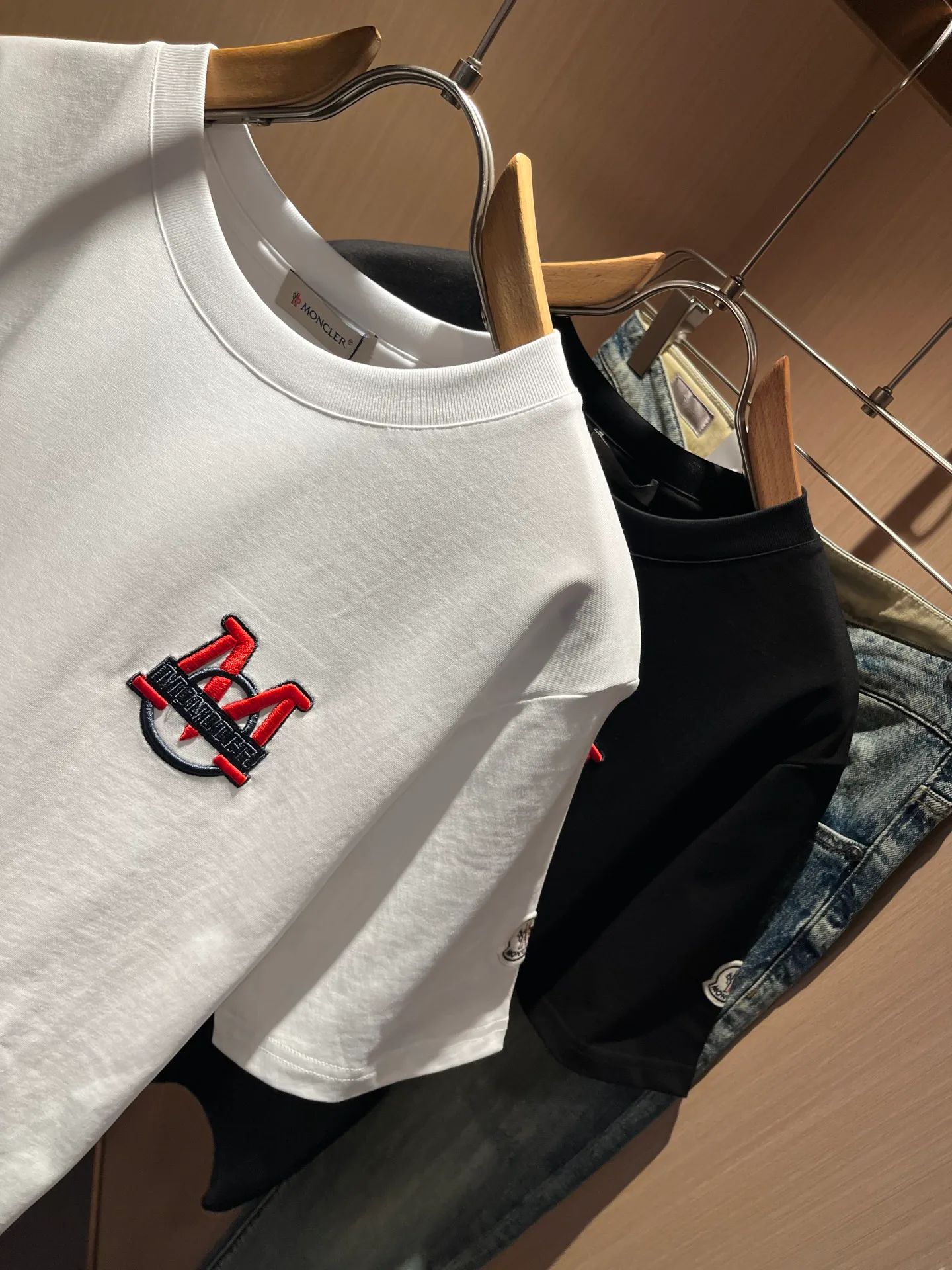 Футболки Женские Moncler 10242316