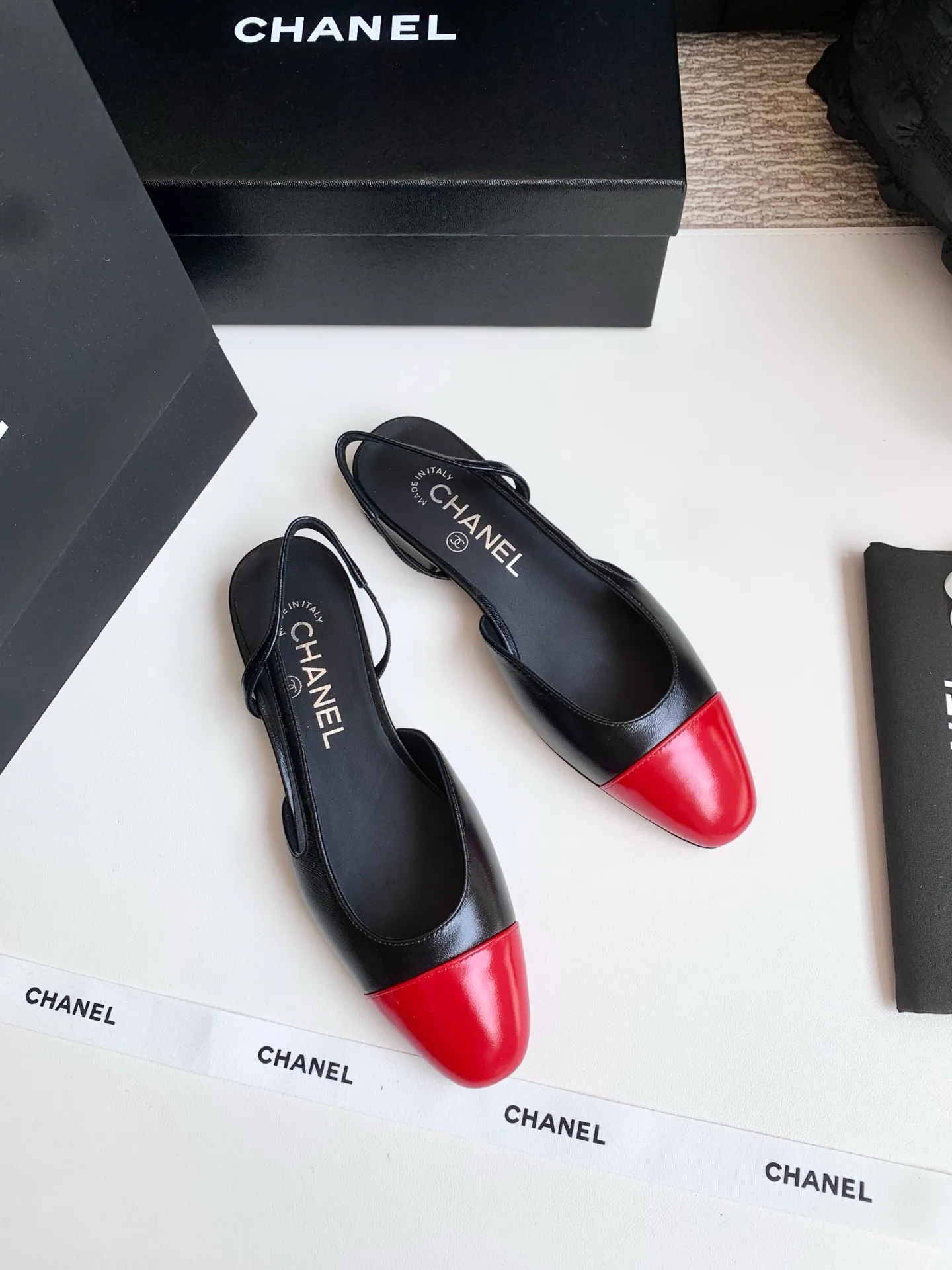 Туфли Женские Chanel 16948102