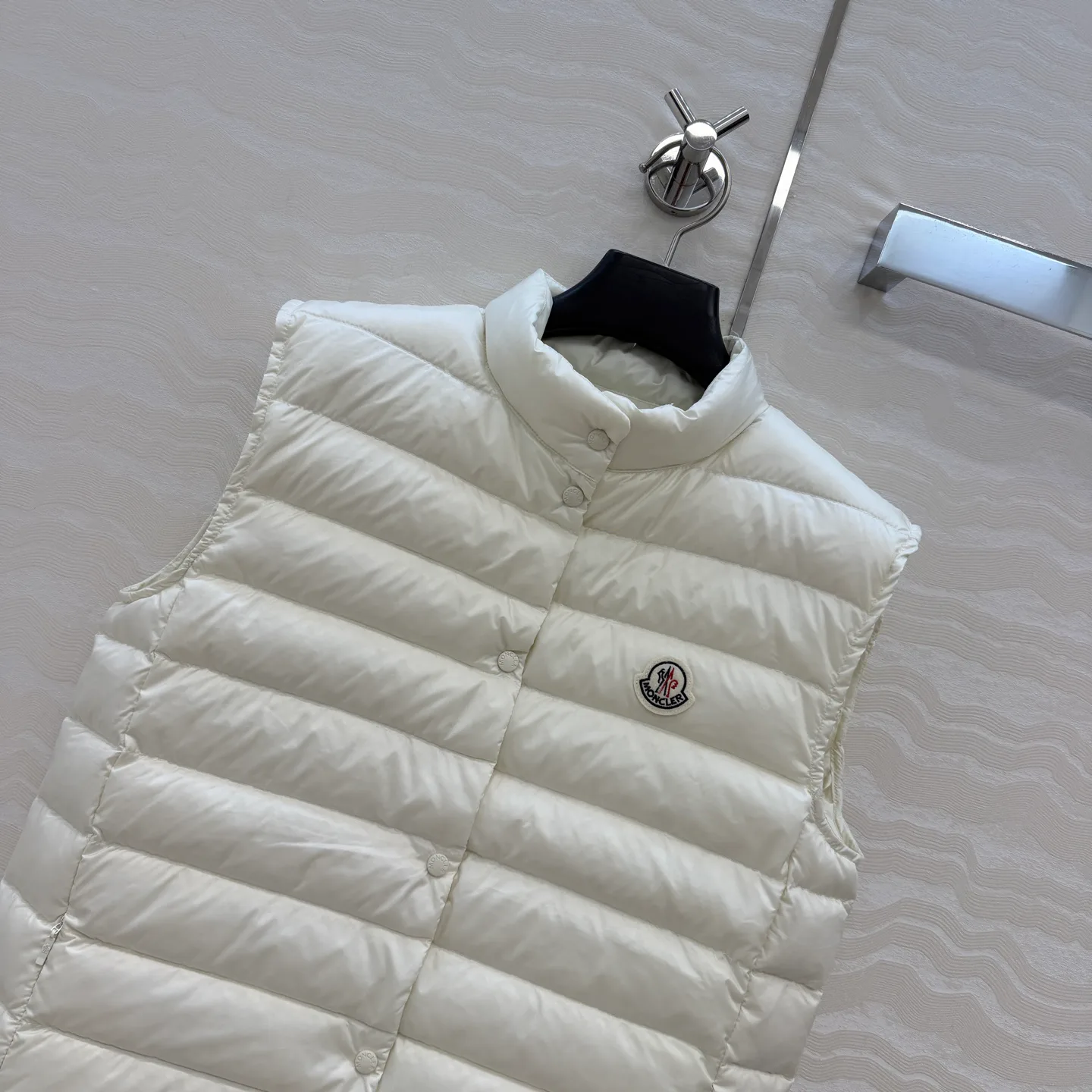 Жилеты Женские Moncler 18710870
