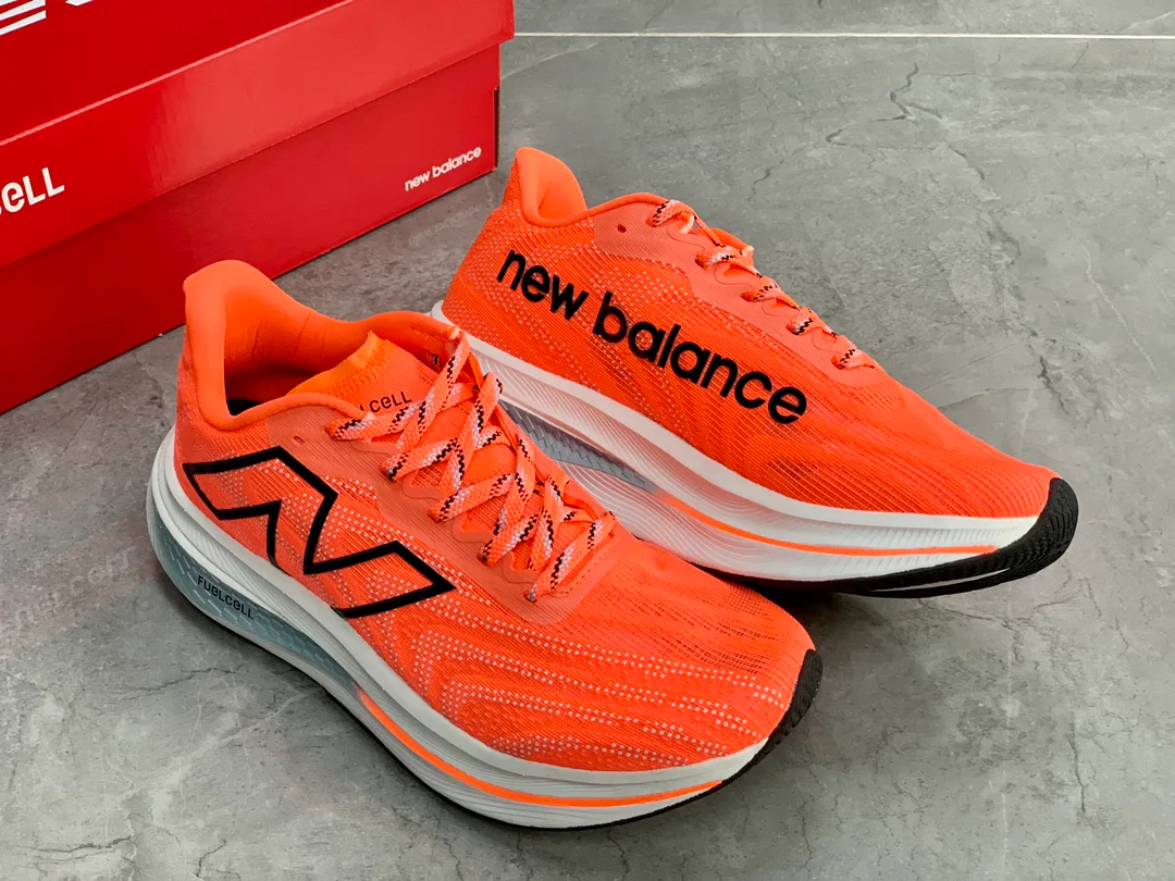 Кроссовки Женские New Balance 12800327