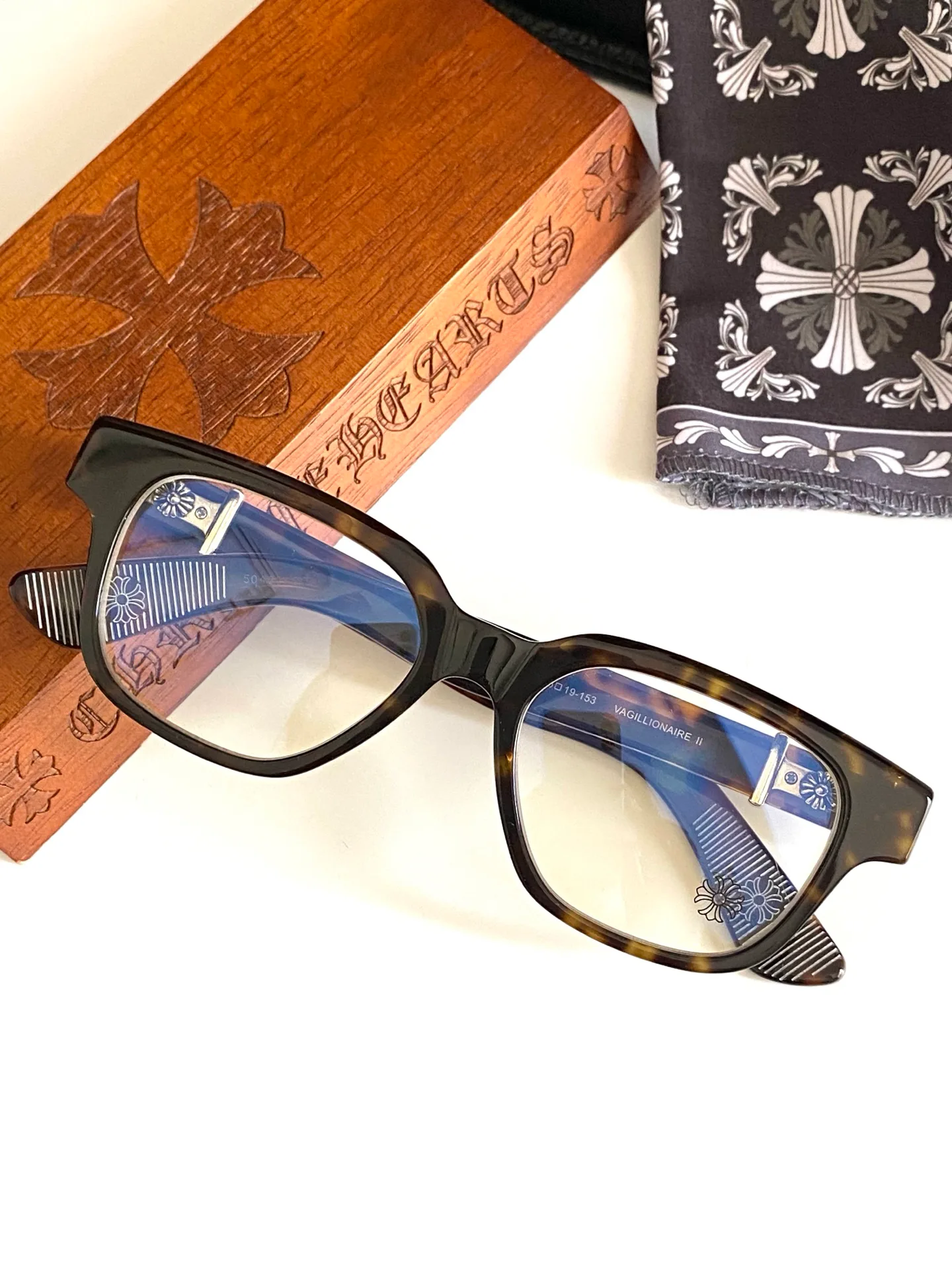 Очки Chrome Hearts 1425464