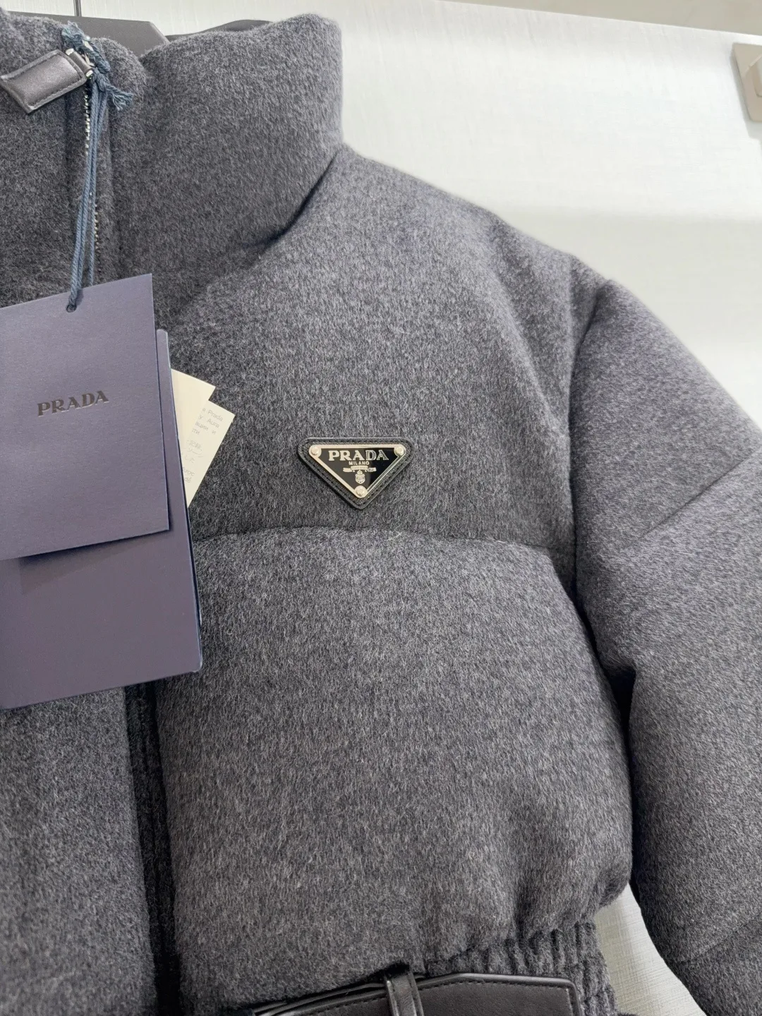 Куртки Женские Prada 236575