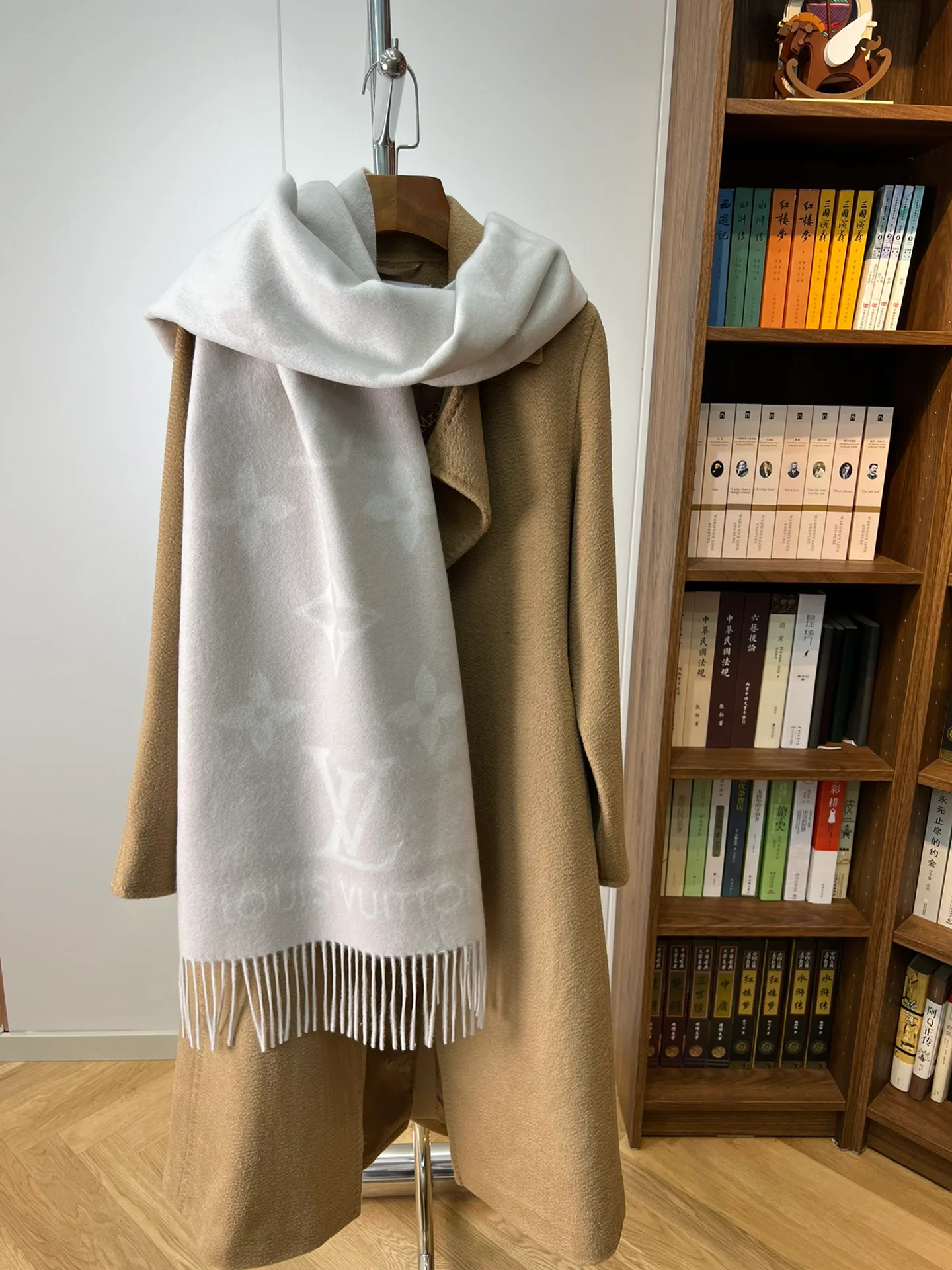 Шарфы Louis Vuitton 115113