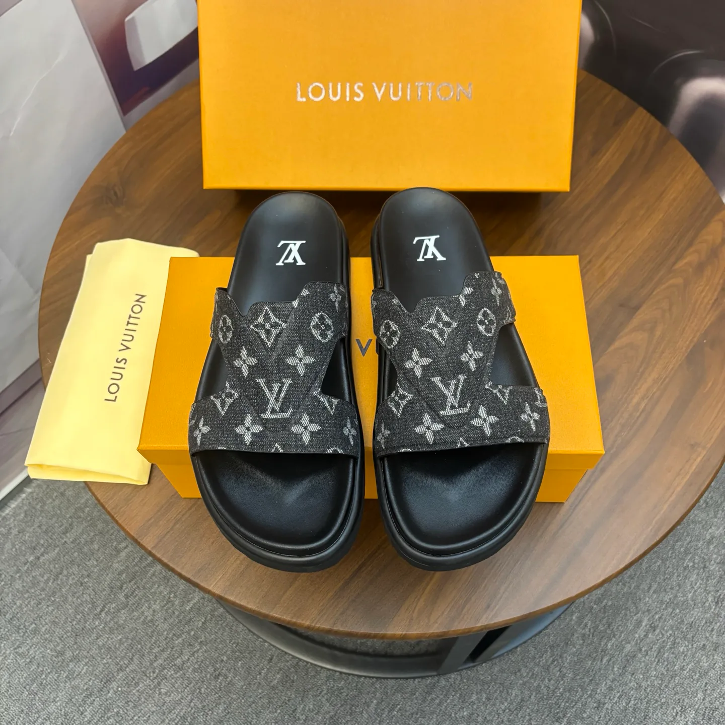 Туфли Женские Louis Vuitton 11001506