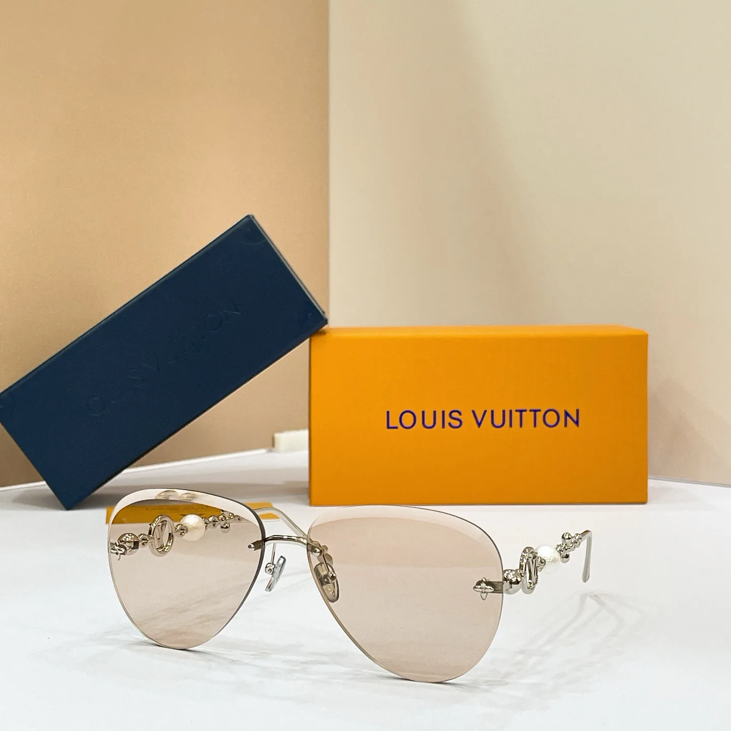 Очки Louis Vuitton 17495967