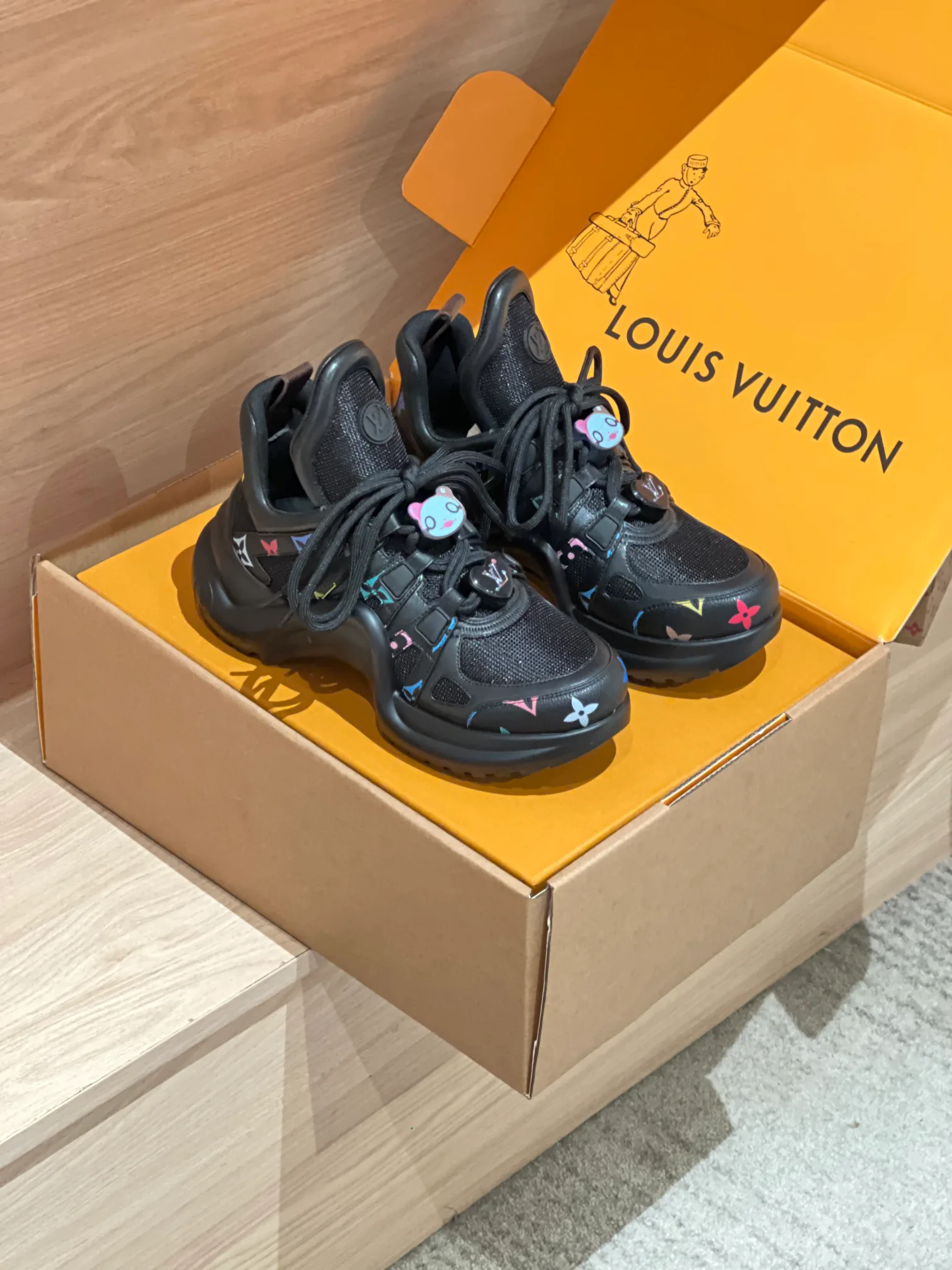 Кроссовки Женские Louis Vuitton 371376