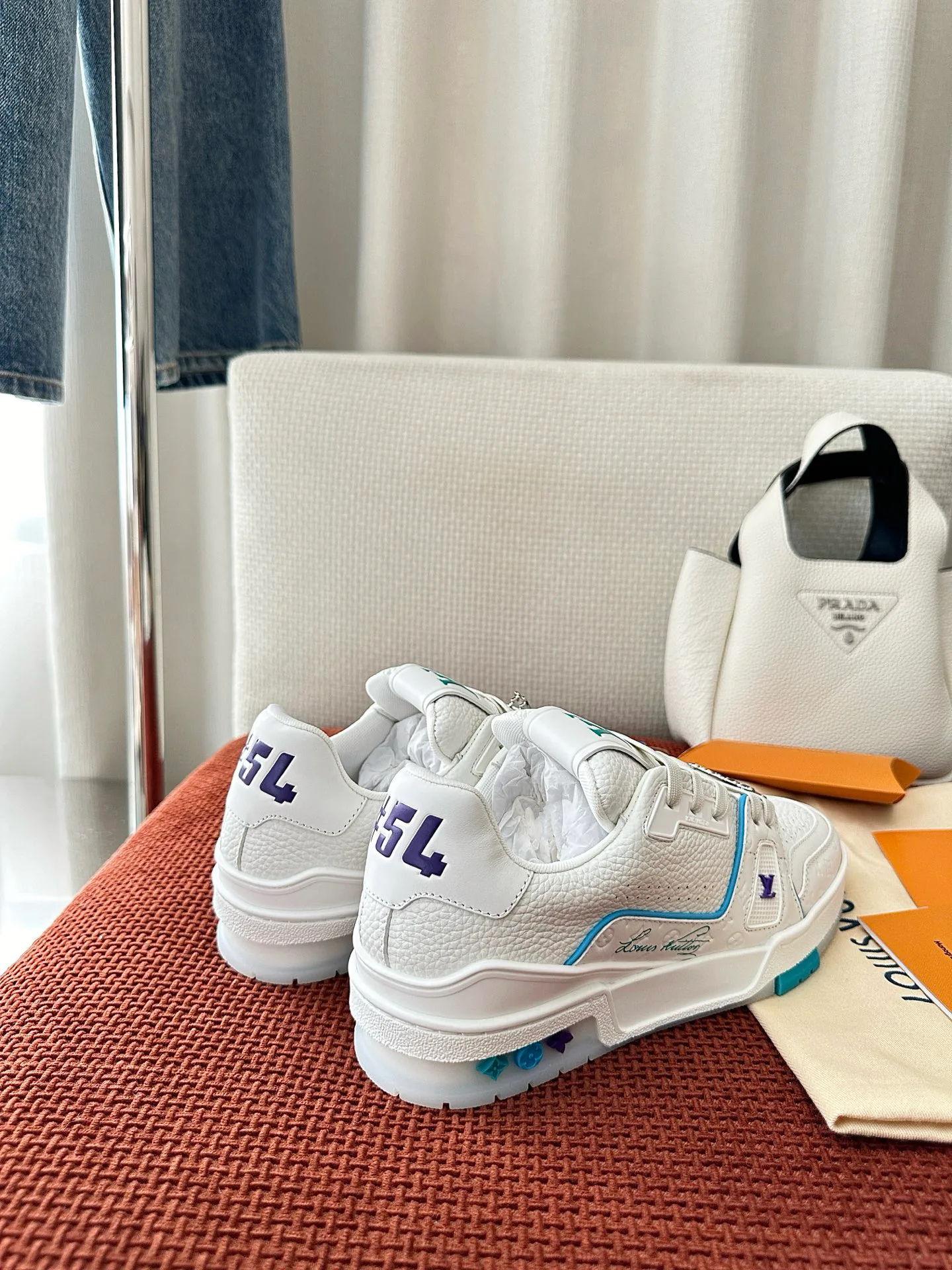 Кроссовки Женские Louis Vuitton 5045984