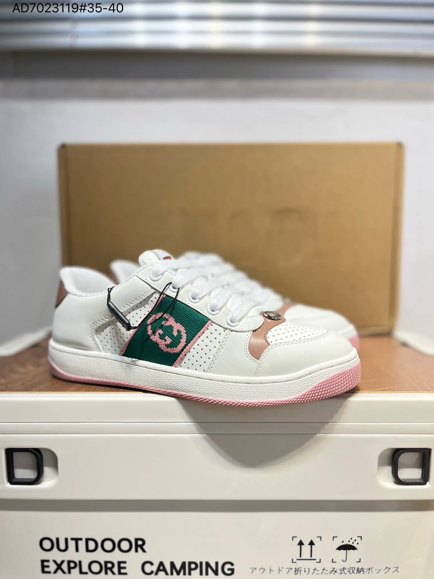 Кроссовки Женские Gucci 17620499