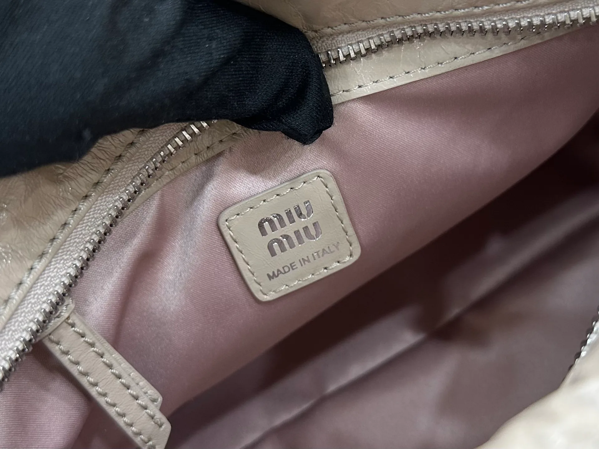 Классические Сумки Женские Miu Miu 11524751