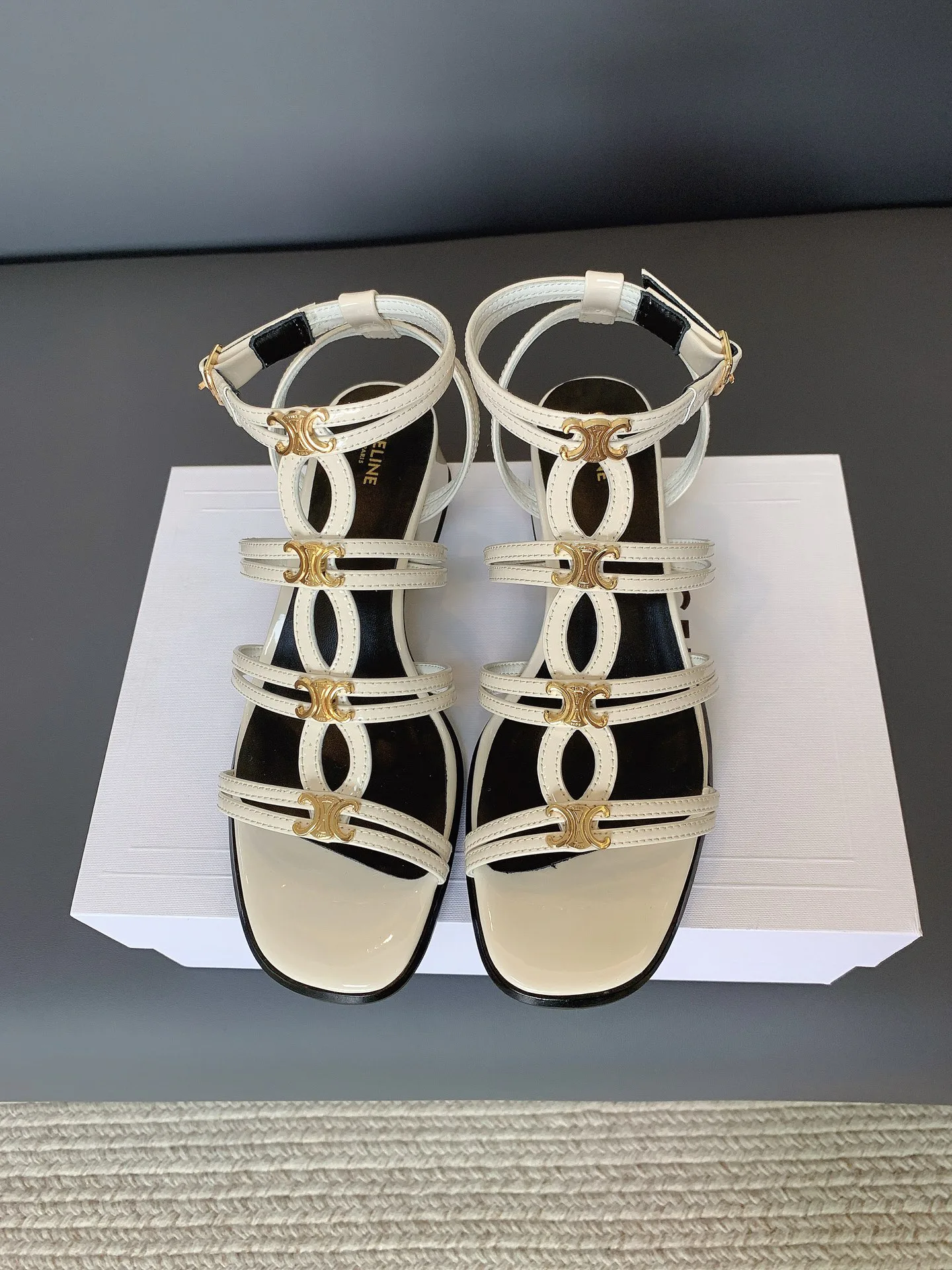 Босоножки Женские Celine 17656597
