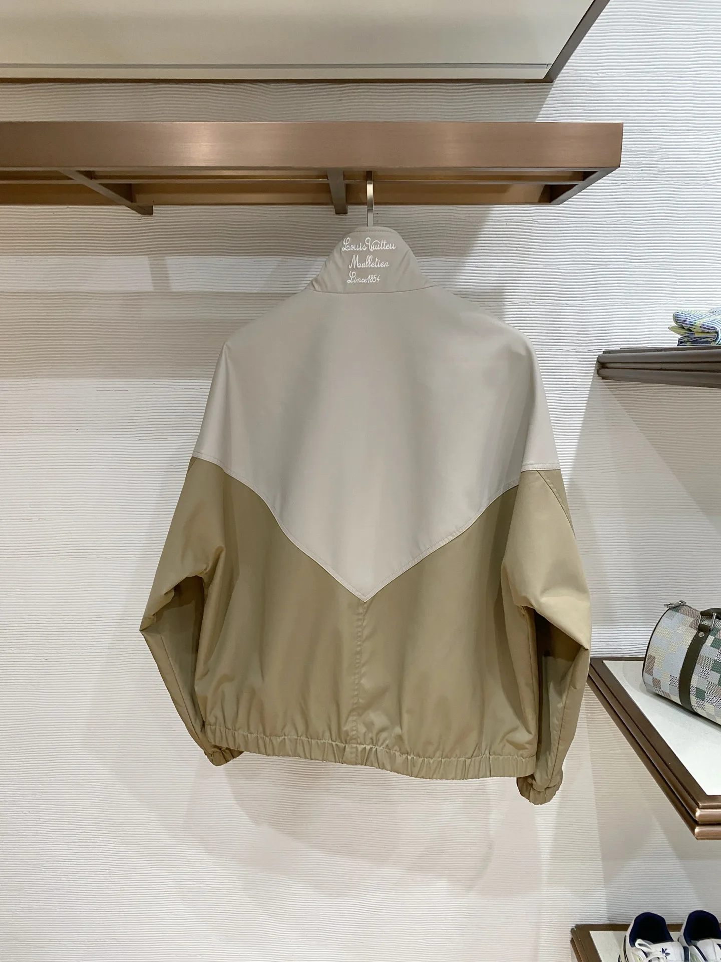 Куртки И Пуховики Мужские Louis Vuitton 10300314