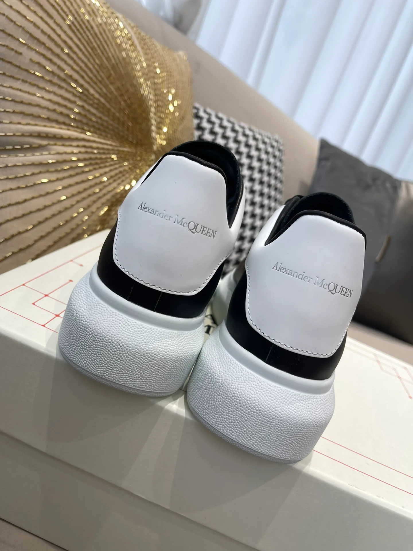 Кеды Женские Alexander Mcqueen 13287246
