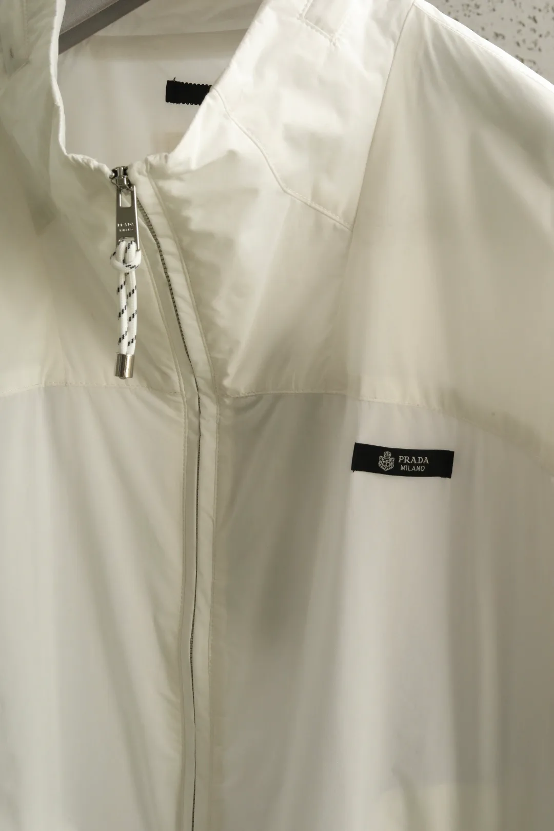 Куртки И Пуховики Мужские Prada 10629545
