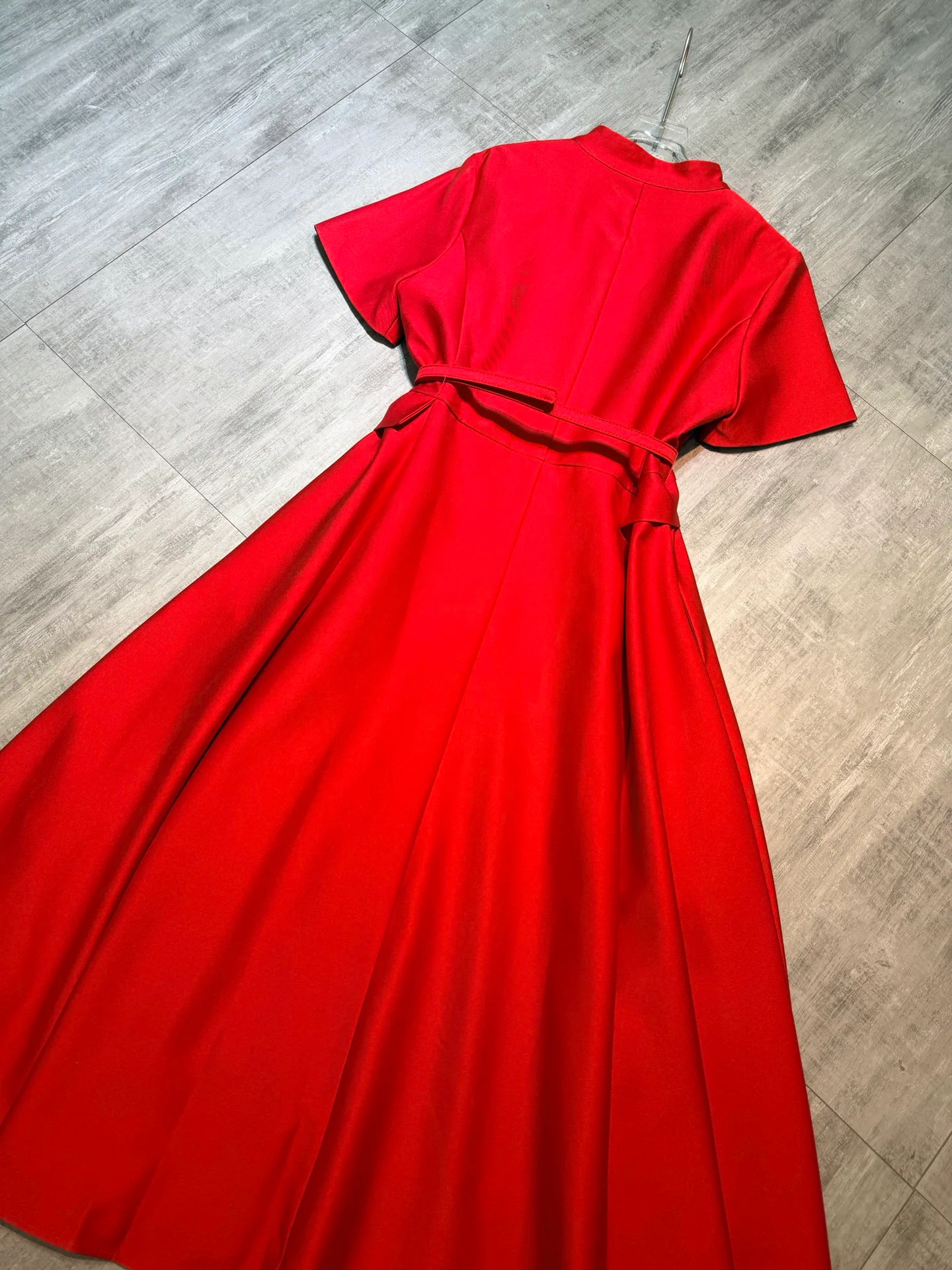 Платья Женские Christian Dior 19749369