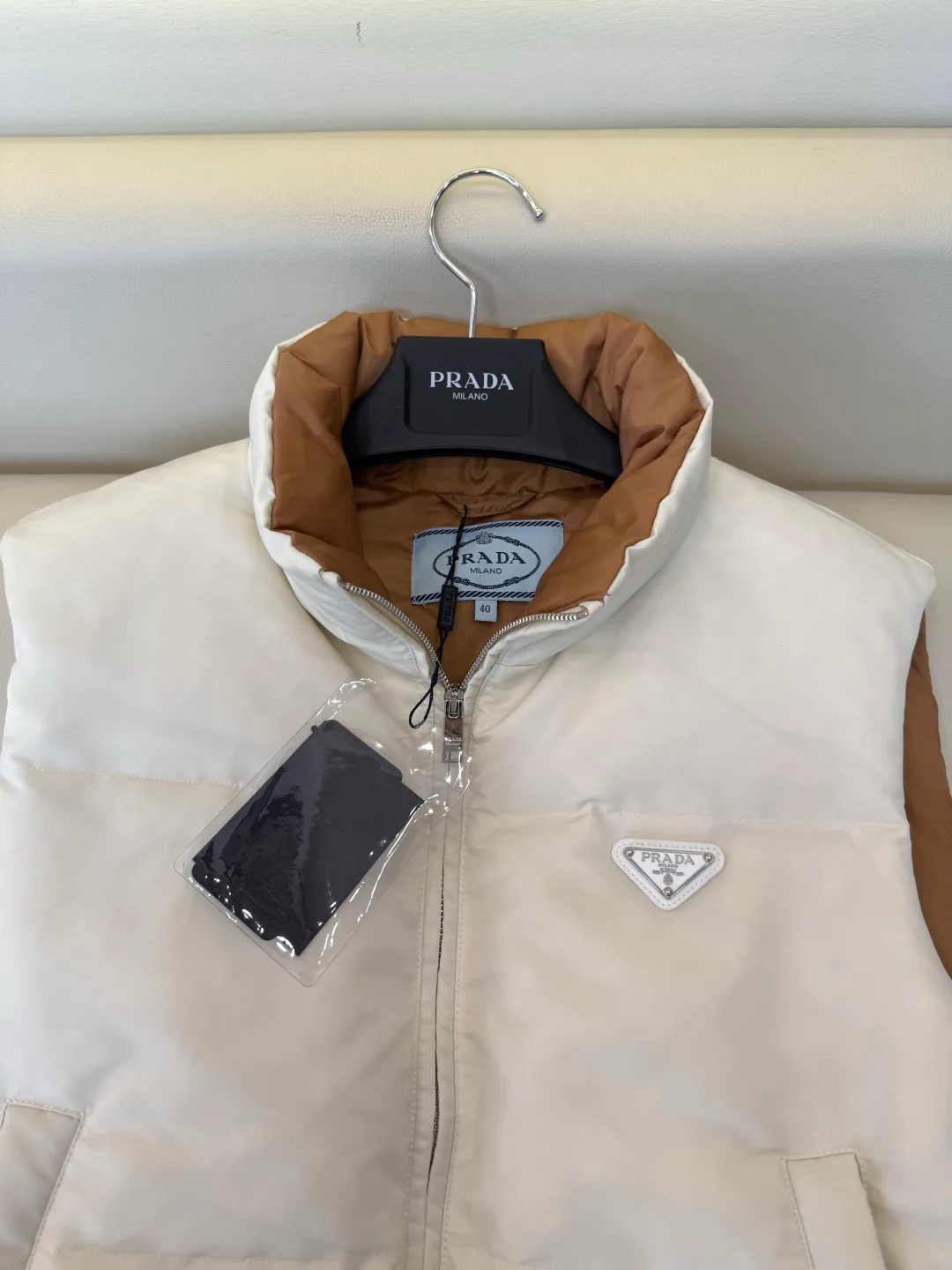Жилеты Женские Prada 18674641